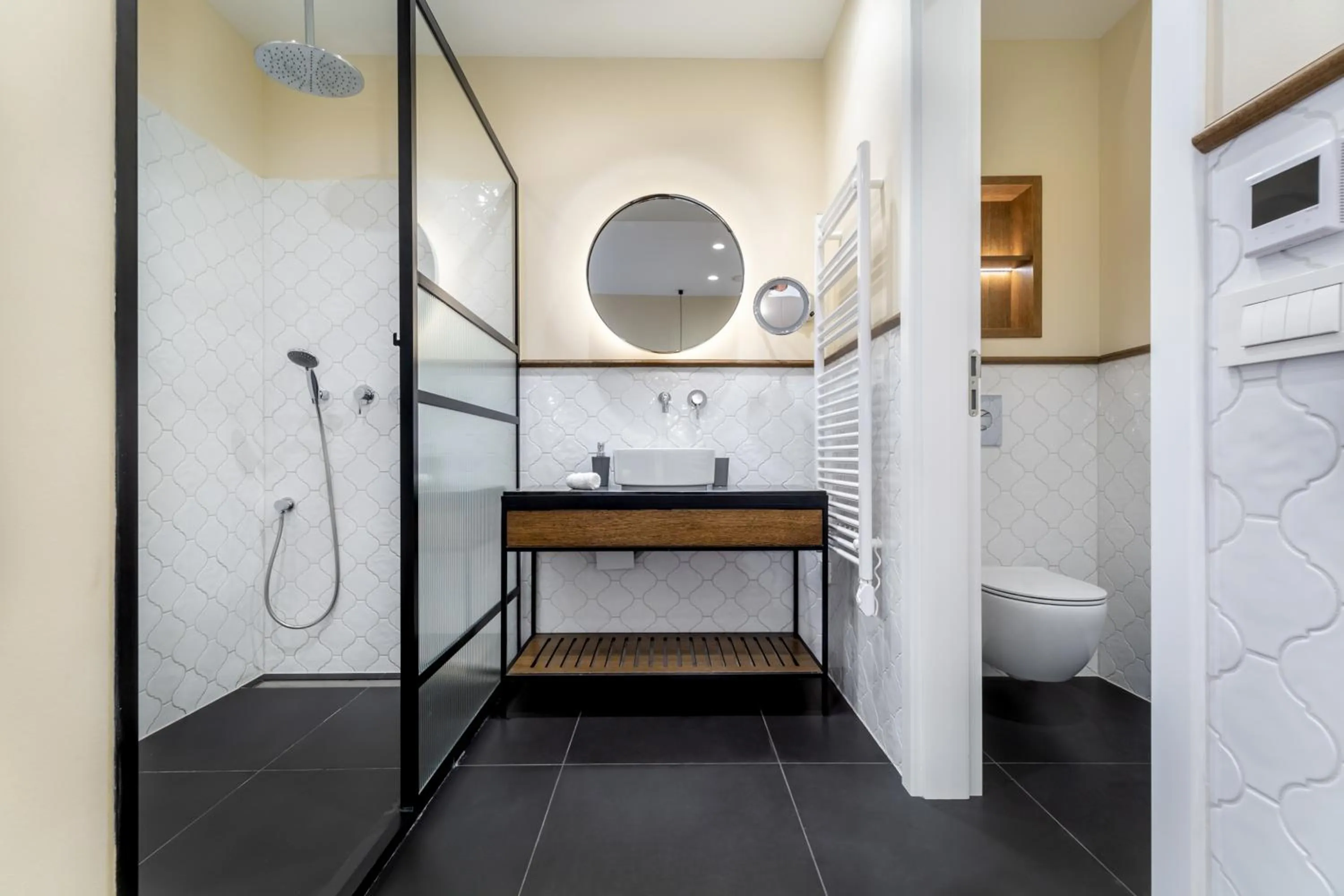 Bathroom in Budapest Eye- Boutique Suites, by BQA