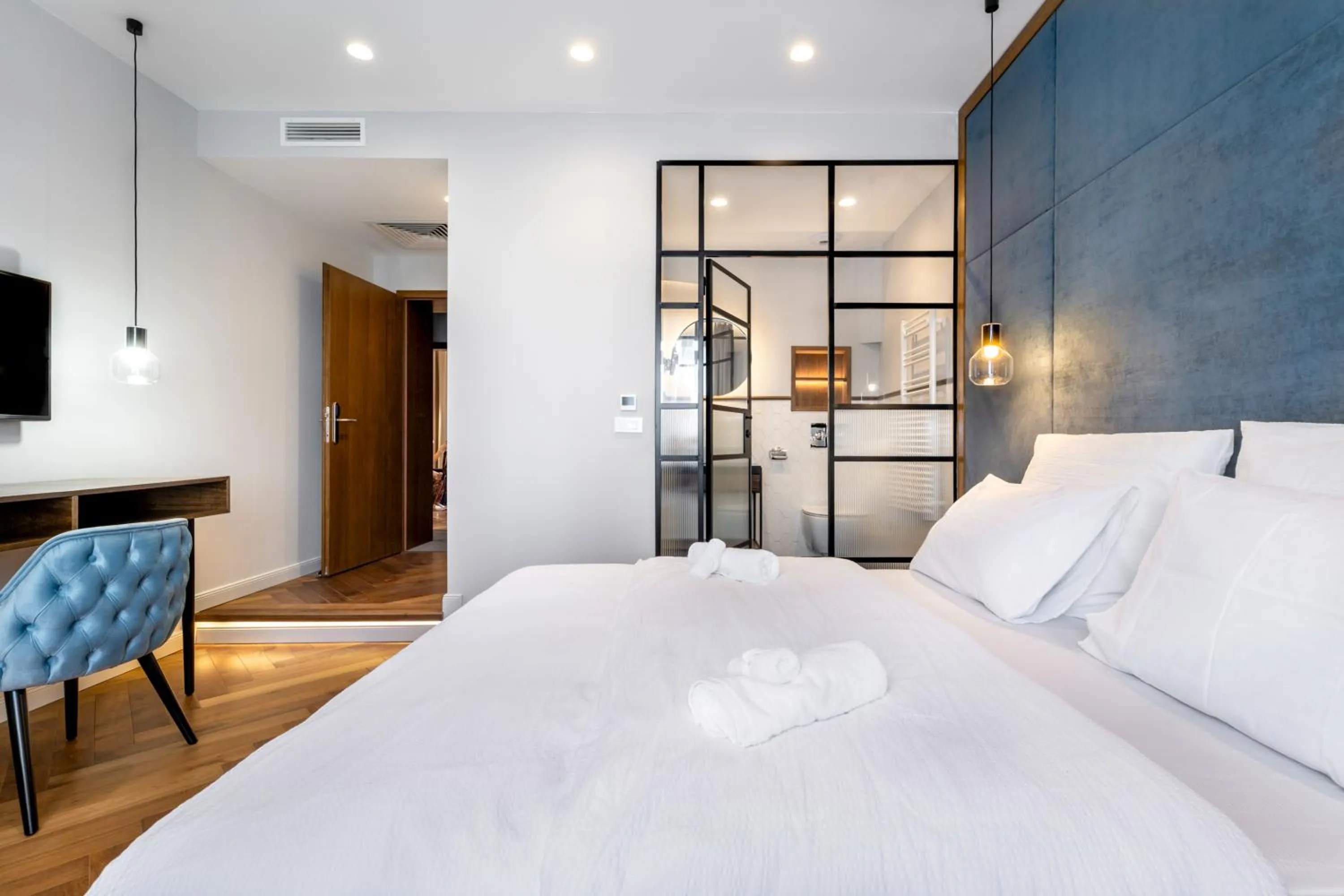 Bed in Budapest Eye- Boutique Suites, by BQA
