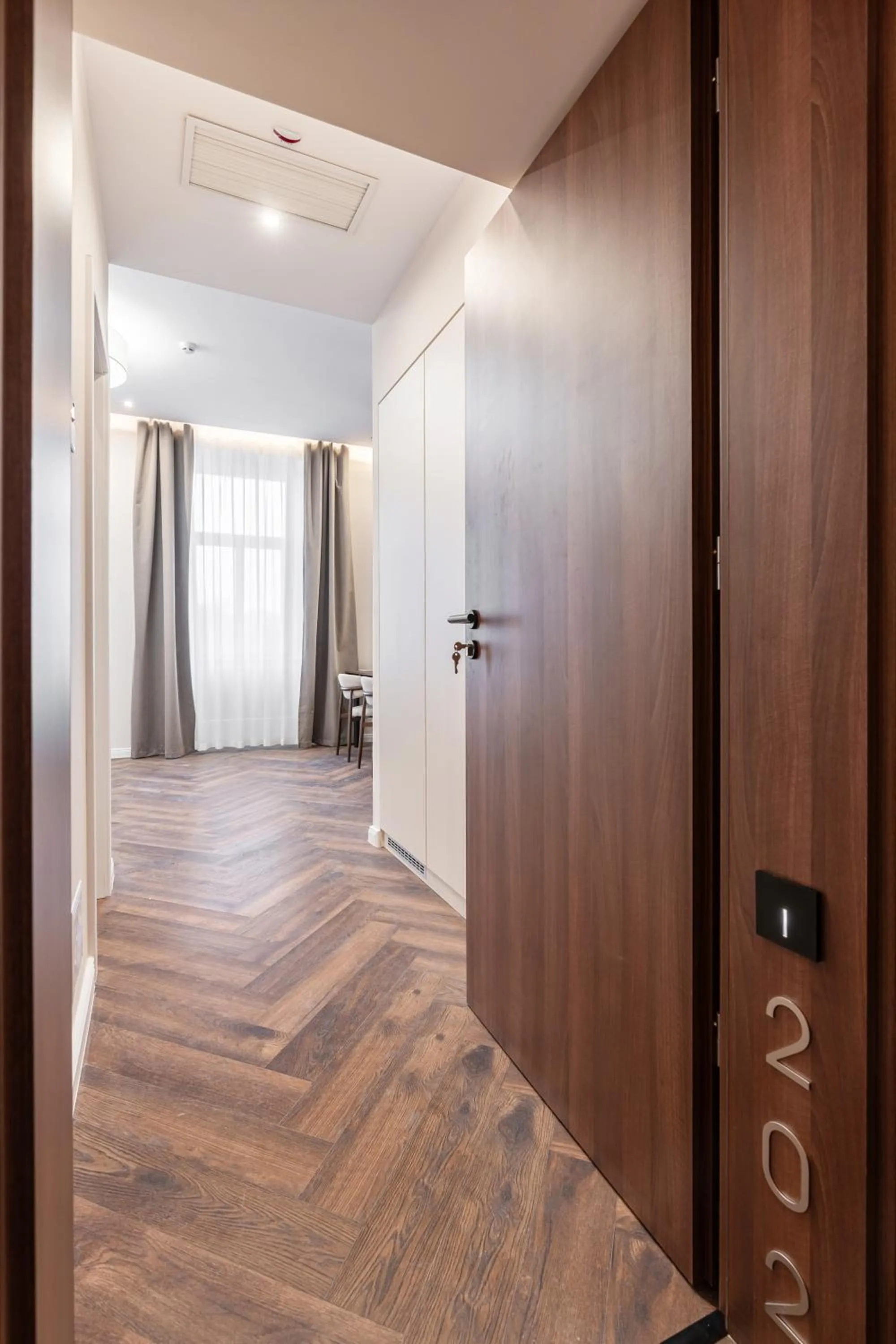 Budapest Eye- Boutique Suites, by BQA