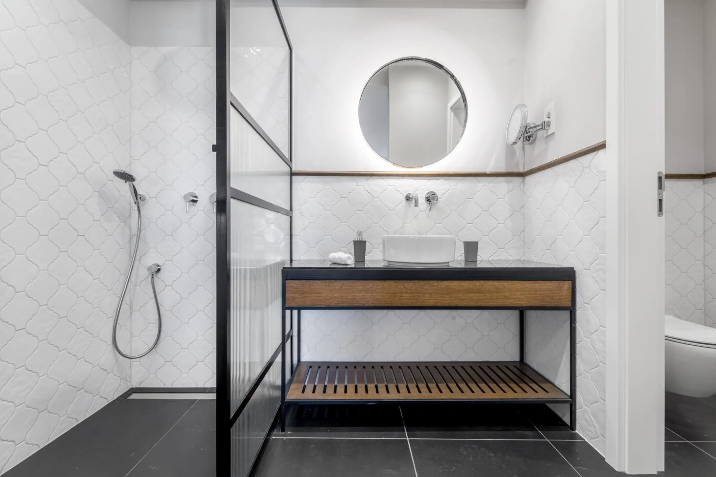 Bathroom in Budapest Eye- Boutique Suites, by BQA