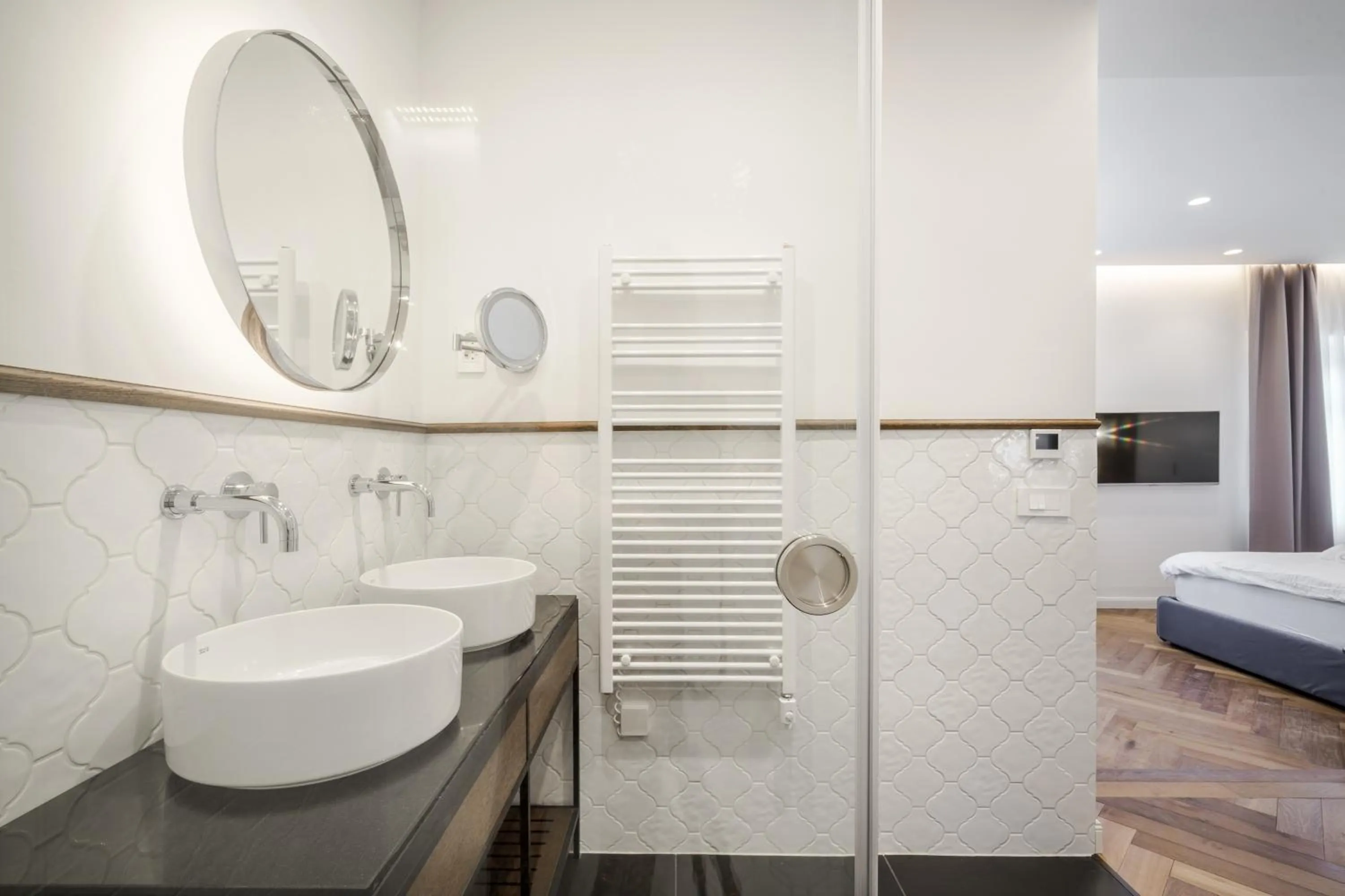 Bathroom in Budapest Eye- Boutique Suites, by BQA