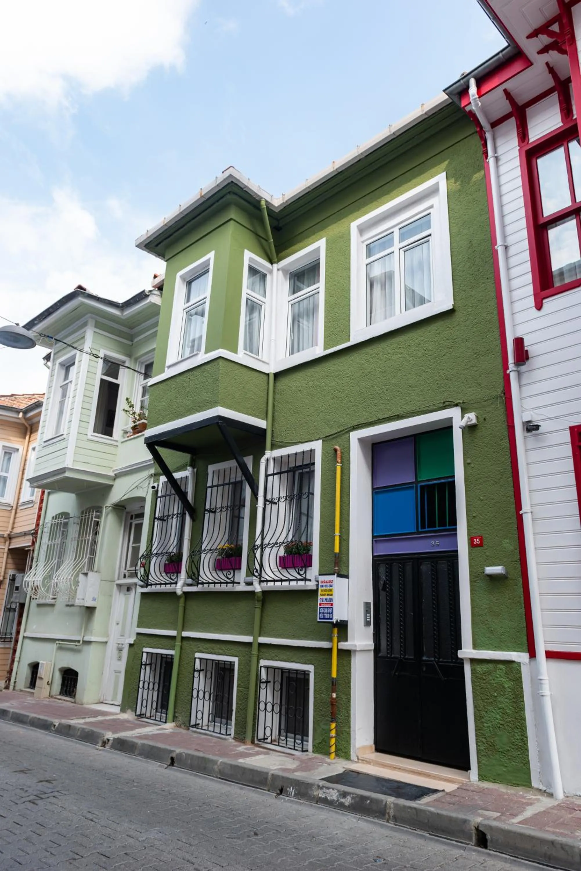 Property building in Dualis Hotel