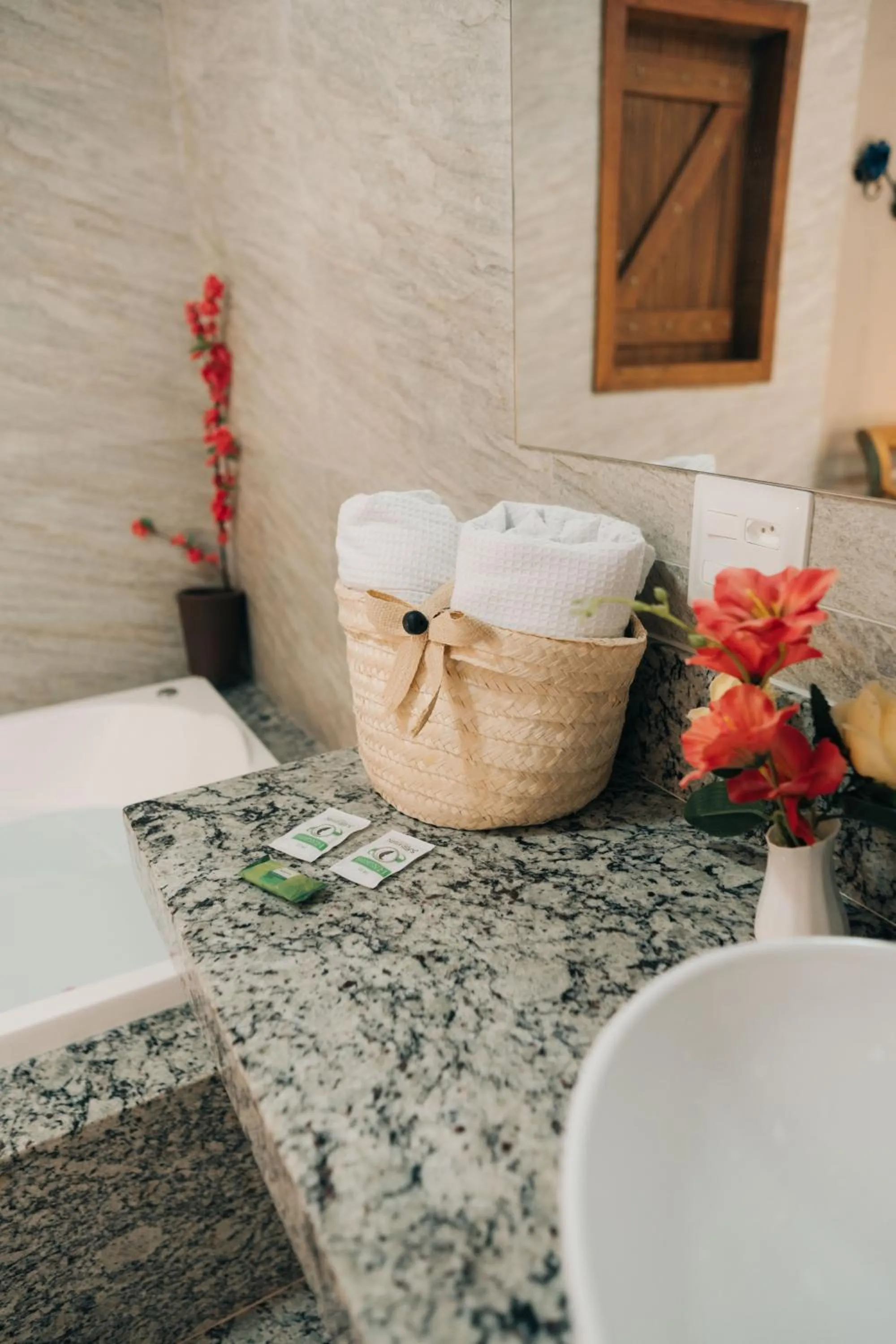 Hot Tub in Pousada Adega Cipo