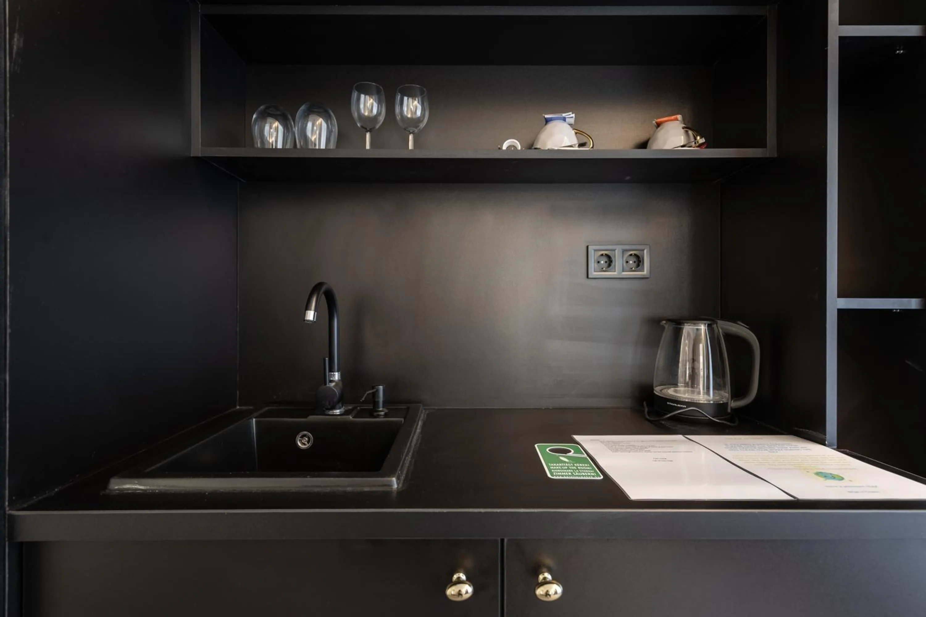 Coffee/tea facilities in Astoria Boutique Suites- Best Location by BQA