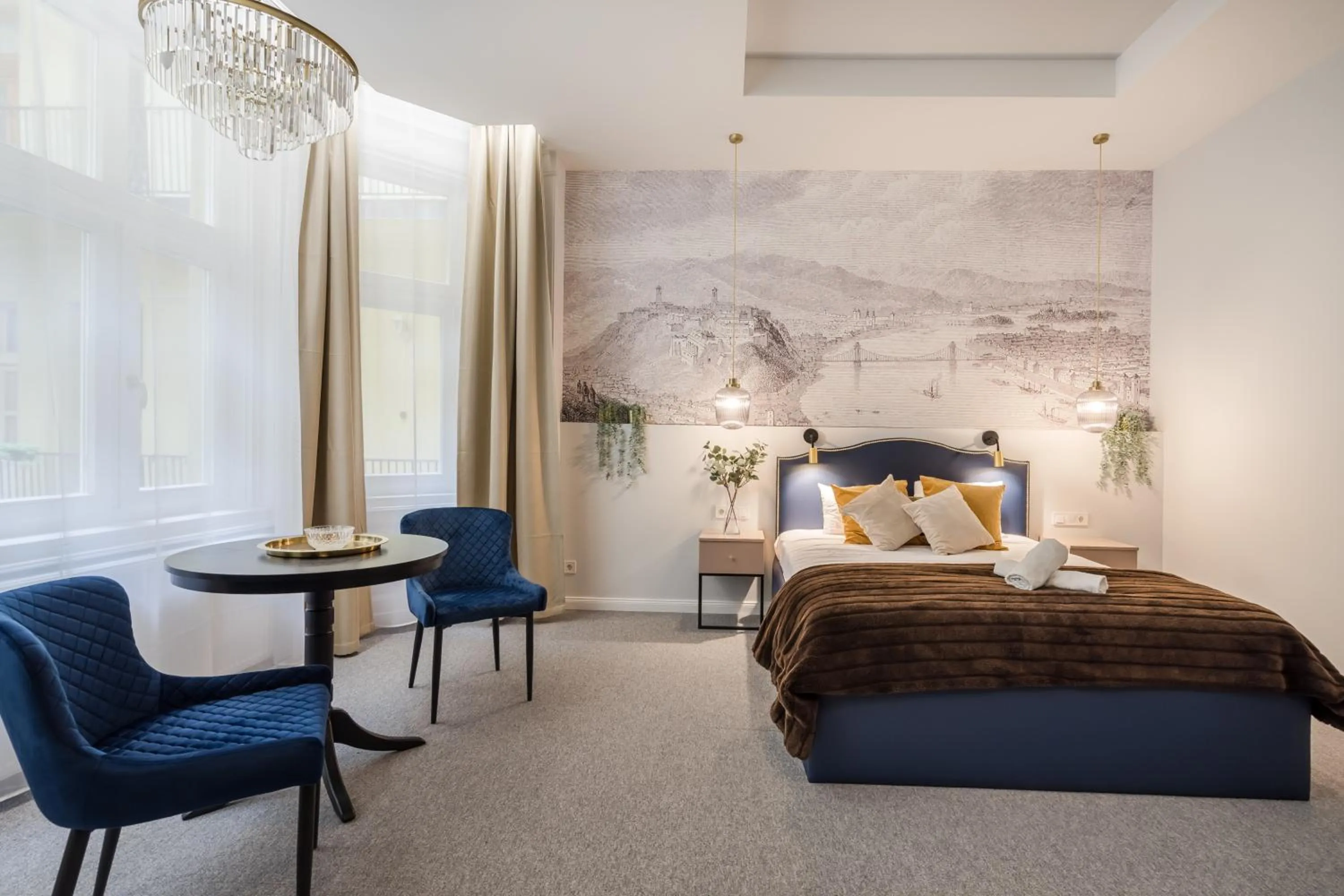 Bed in Astoria Boutique Suites- Best Location by BQA