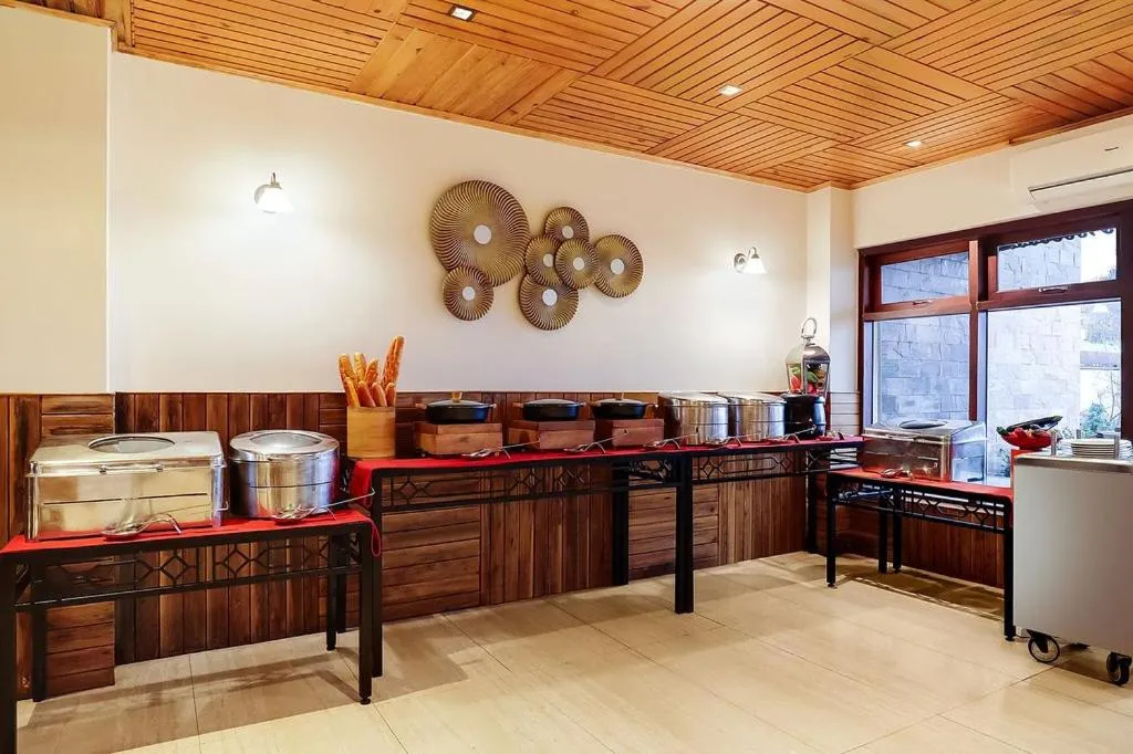 Restaurant/places to eat in Sobralia Casino Resort & Spa