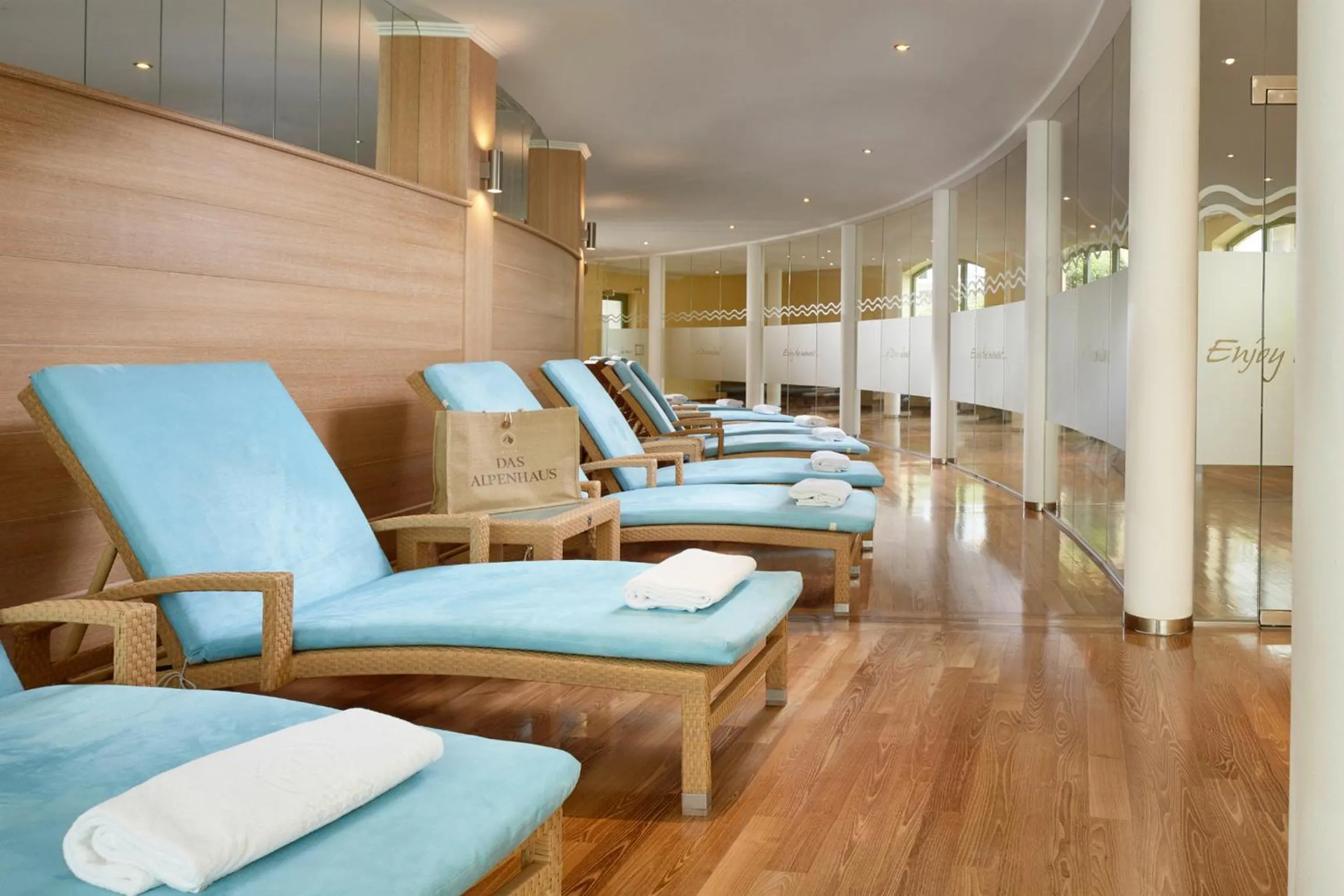 Spa and wellness centre/facilities in Das Alpenhaus Gasteinertal