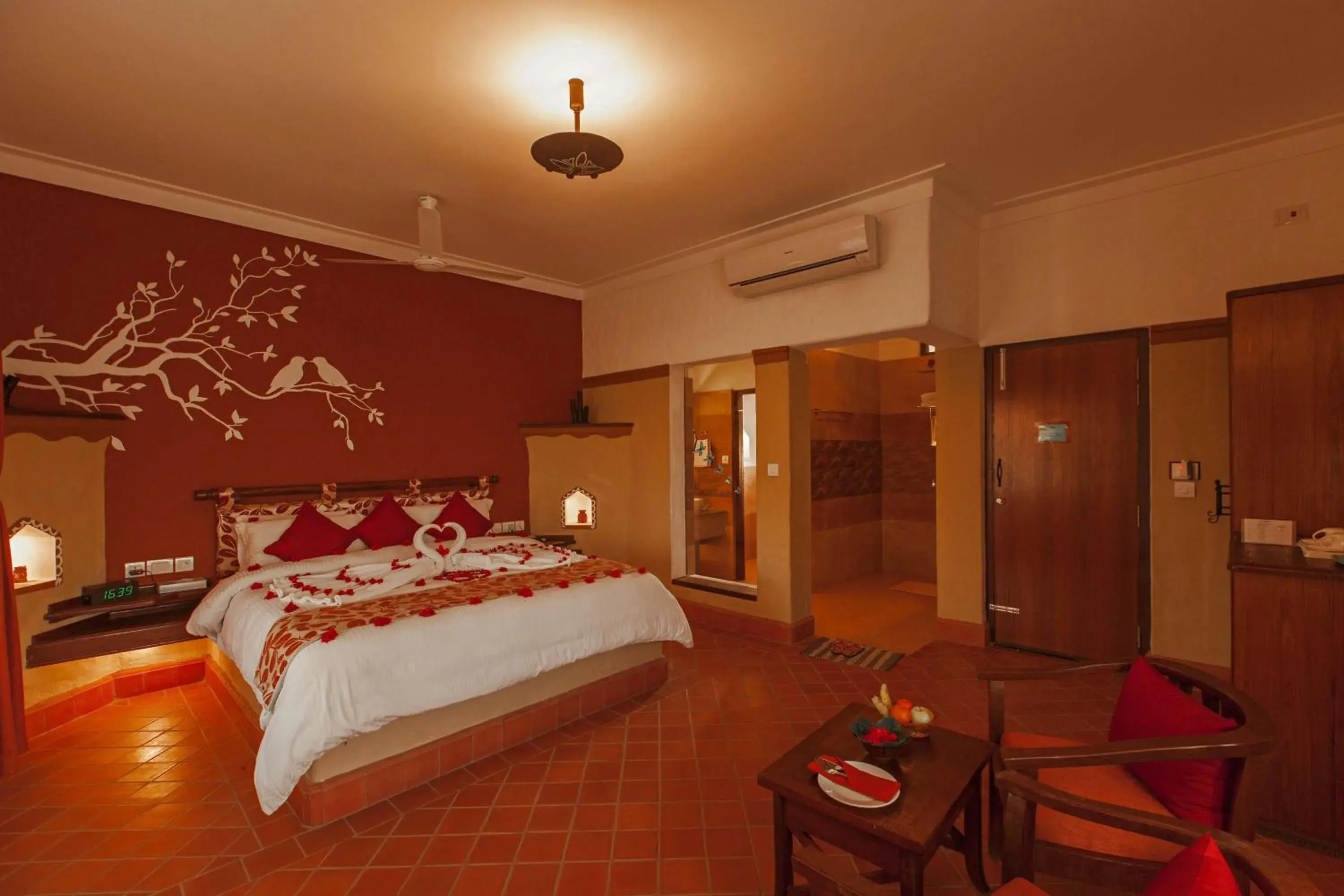 Bed in Green Park Chitwan Bed in Green Park Chitwan