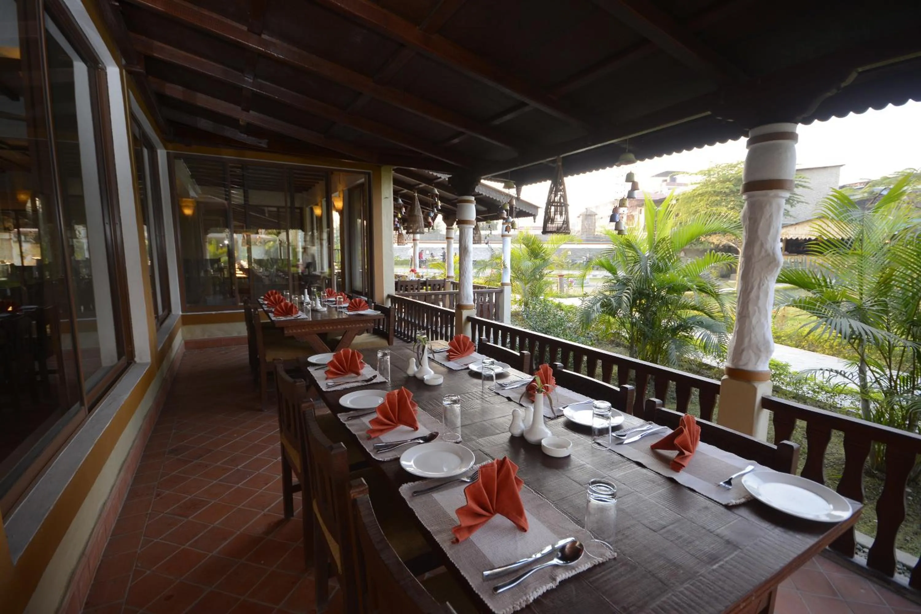 Restaurant/places to eat in Green Park Chitwan