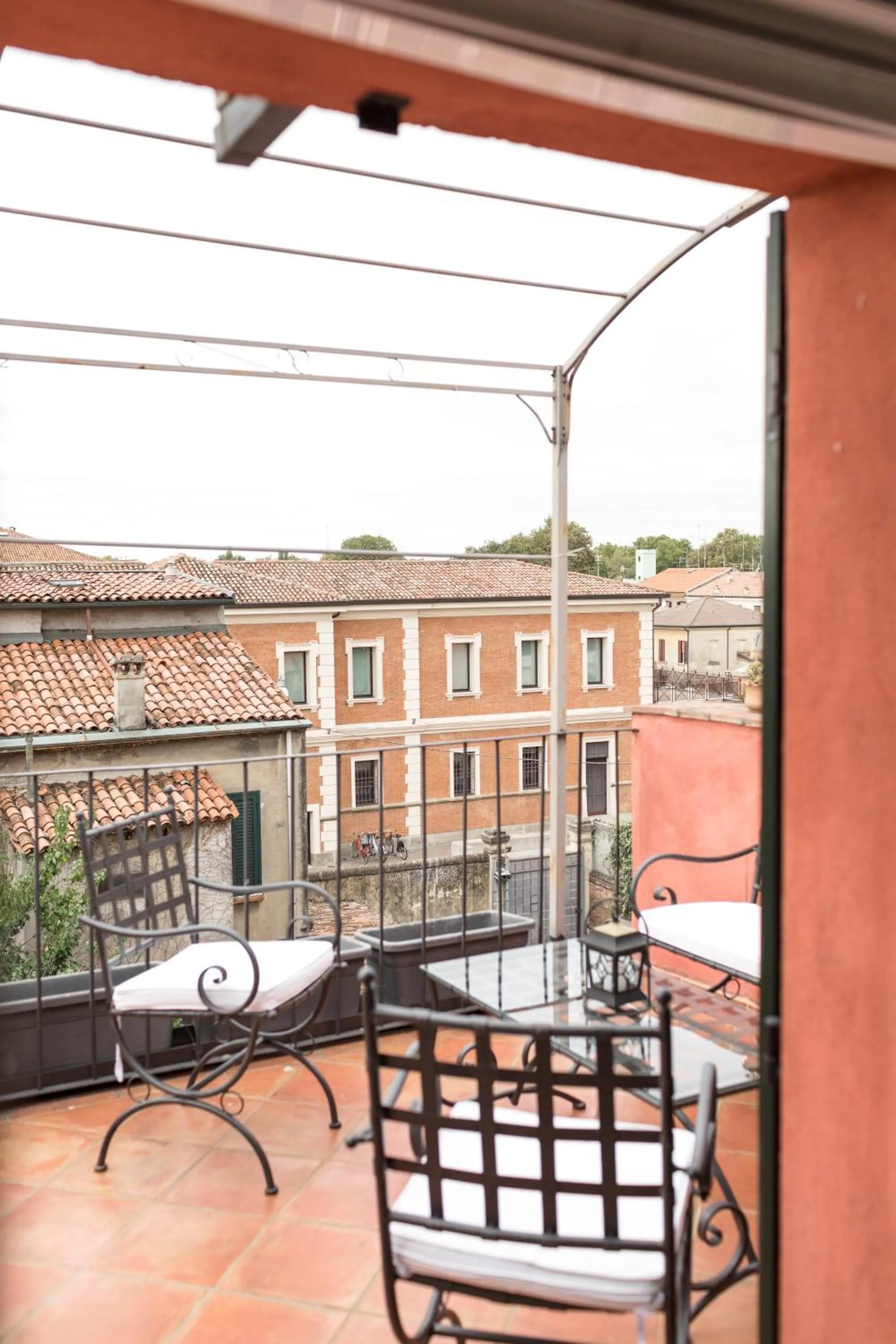 Balcony/Terrace in Ferrara Rooms