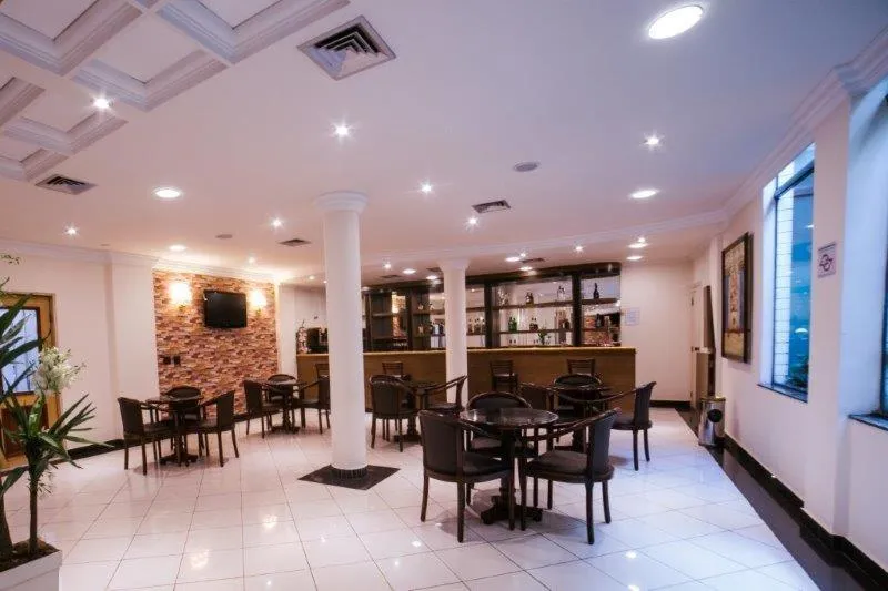Lounge or bar in Hotel Plaza Mayor