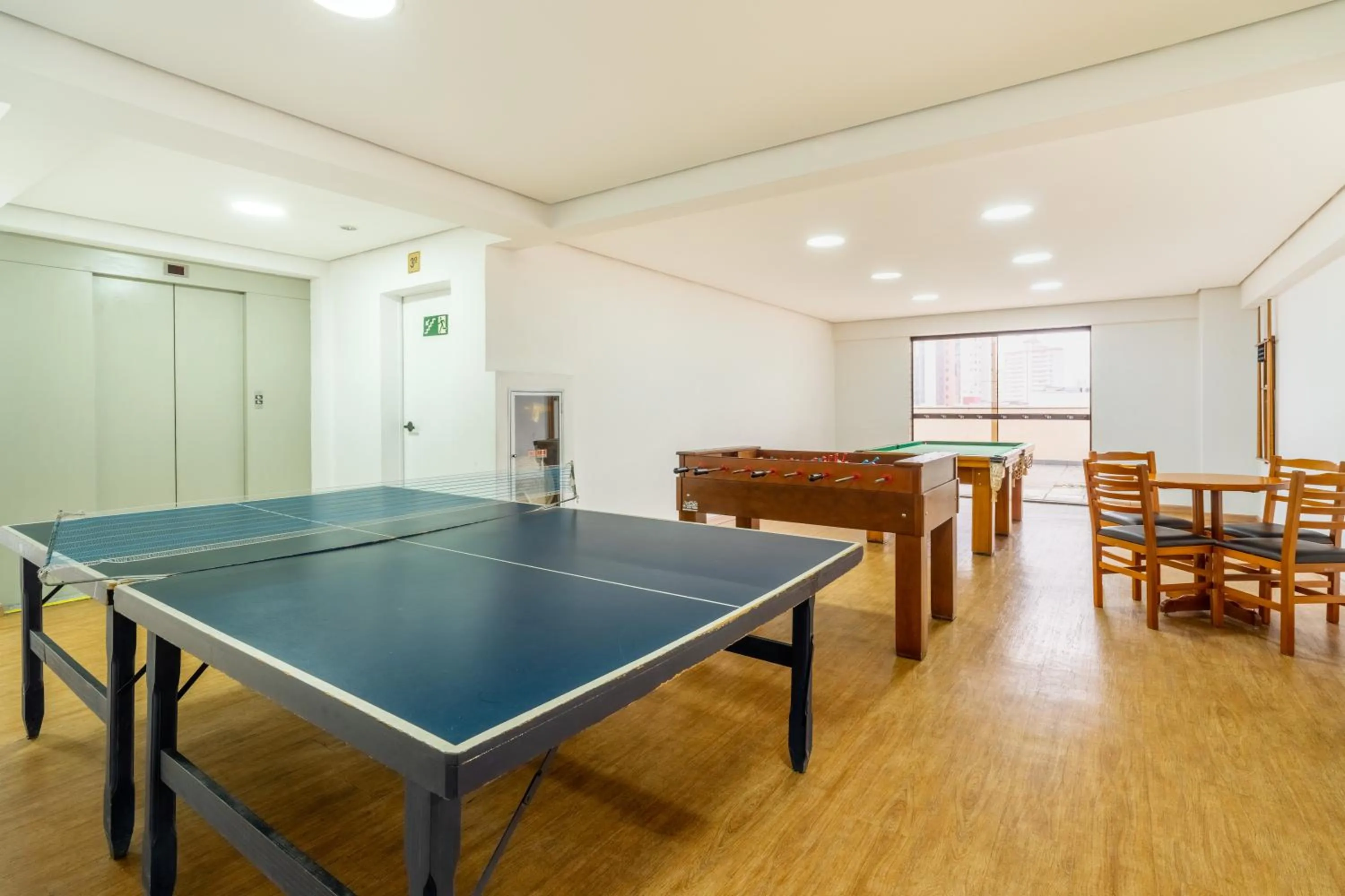 Game Room in Hotel Plaza Mayor