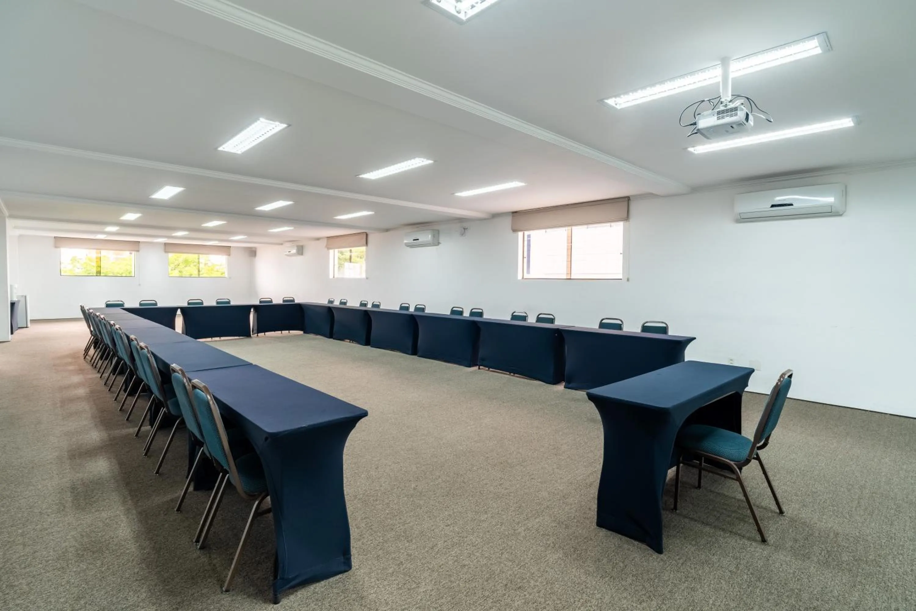 Meeting/conference room in Hotel Plaza Mayor