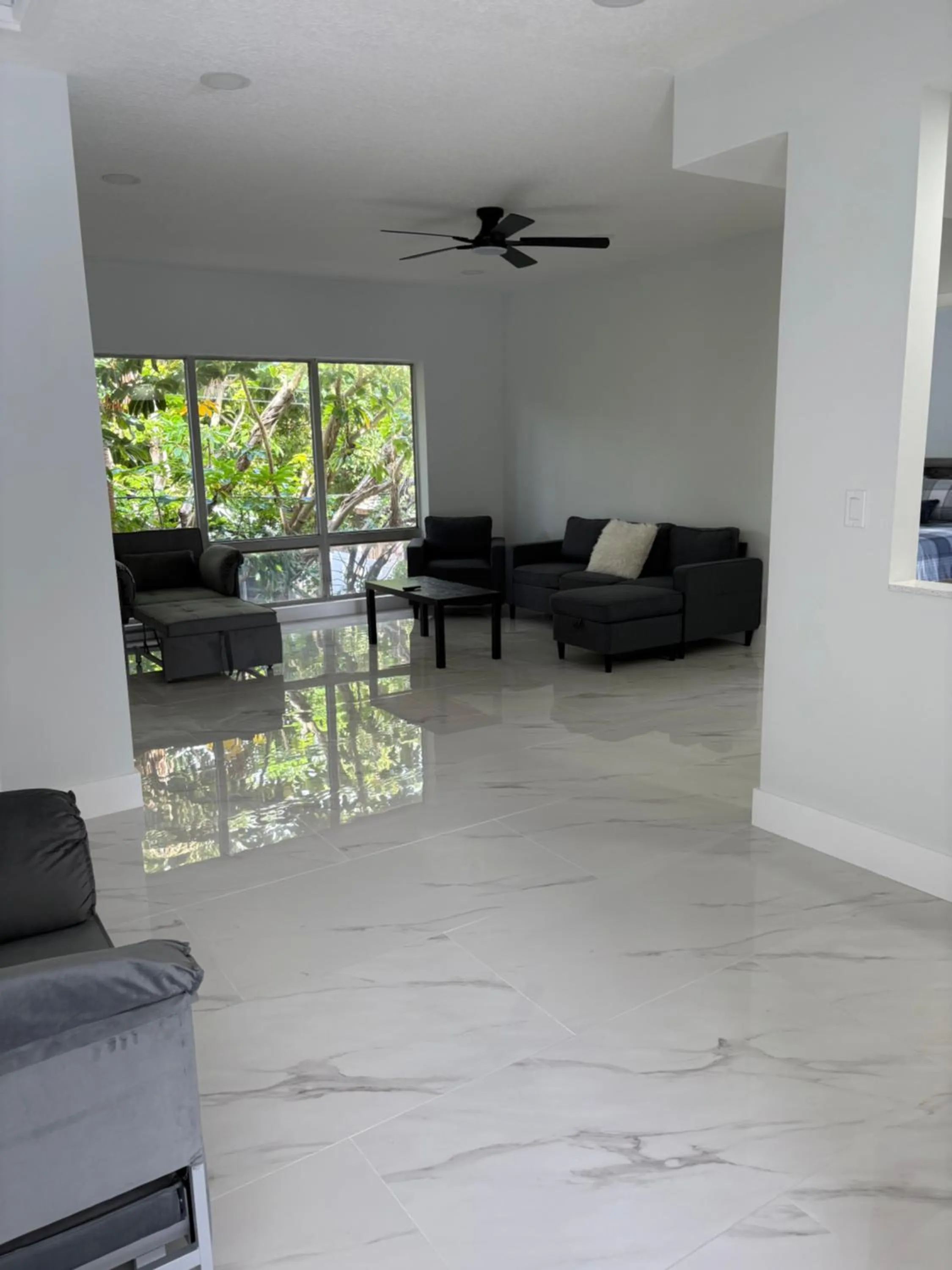 Living room in OCEANS 735 of DEERFIELD BEACH