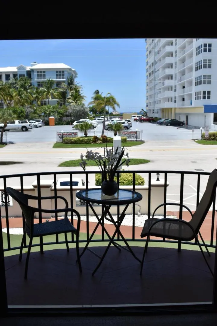 Balcony/Terrace in OCEANS 735 of DEERFIELD BEACH
