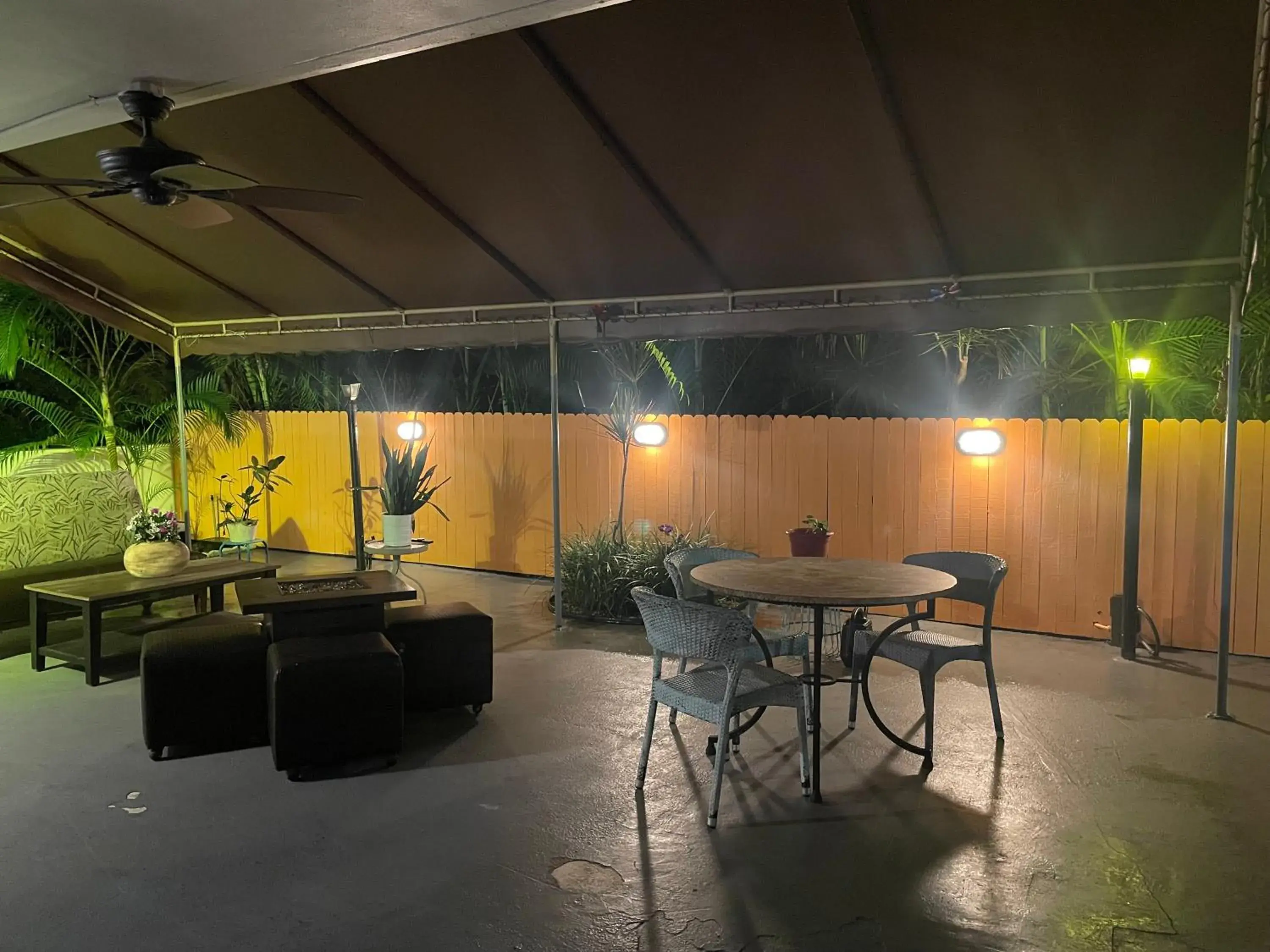 Patio in OCEANS 735 of DEERFIELD BEACH Patio in OCEANS 735 of DEERFIELD BEACH
