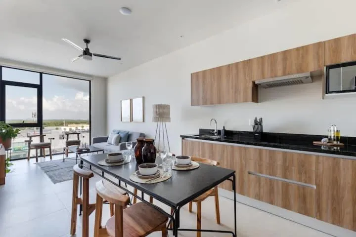 Kitchen or kitchenette in San Francisco by Andiani Travel