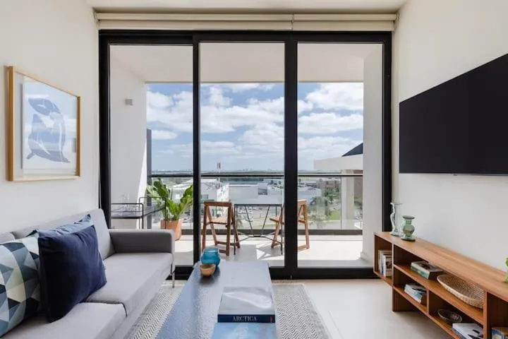 TV and multimedia in San Francisco by Andiani Travel