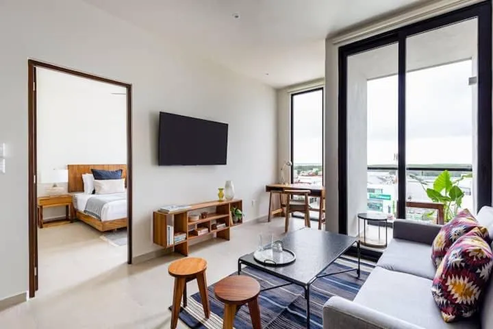 Bed in San Francisco by Andiani Travel