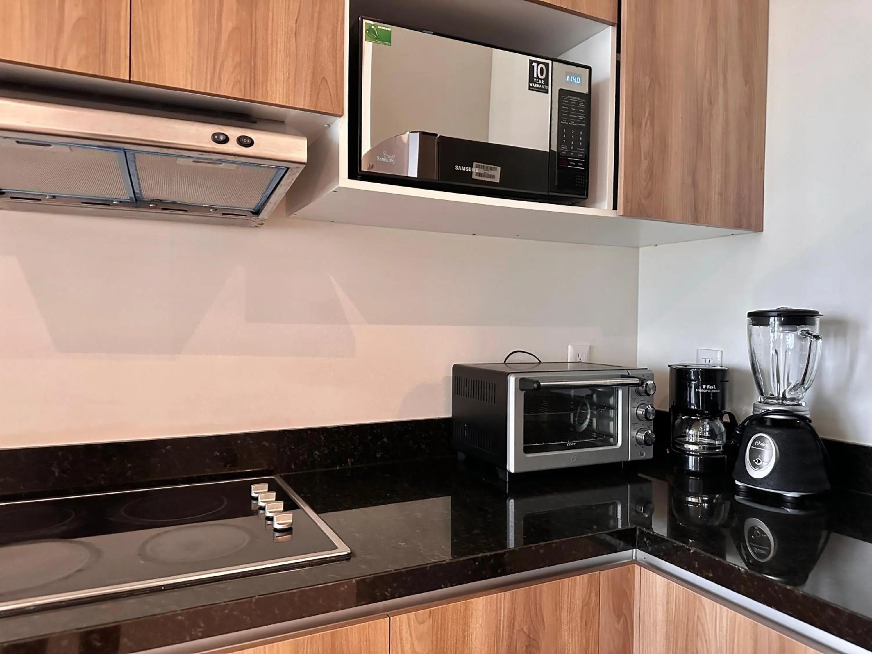 Kitchen or kitchenette in San Francisco by Andiani Travel