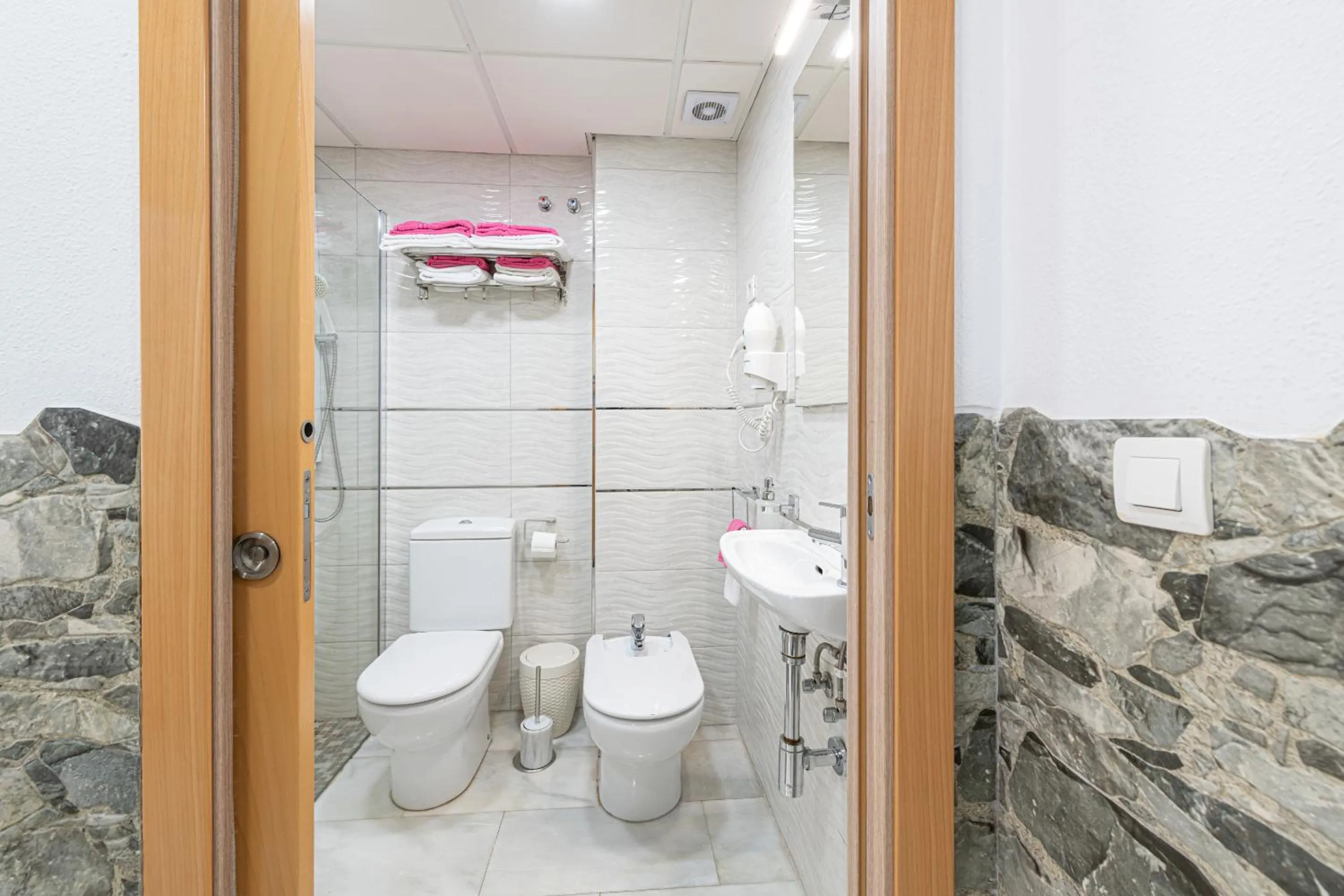 Bathroom in Luxury Home Poseidon