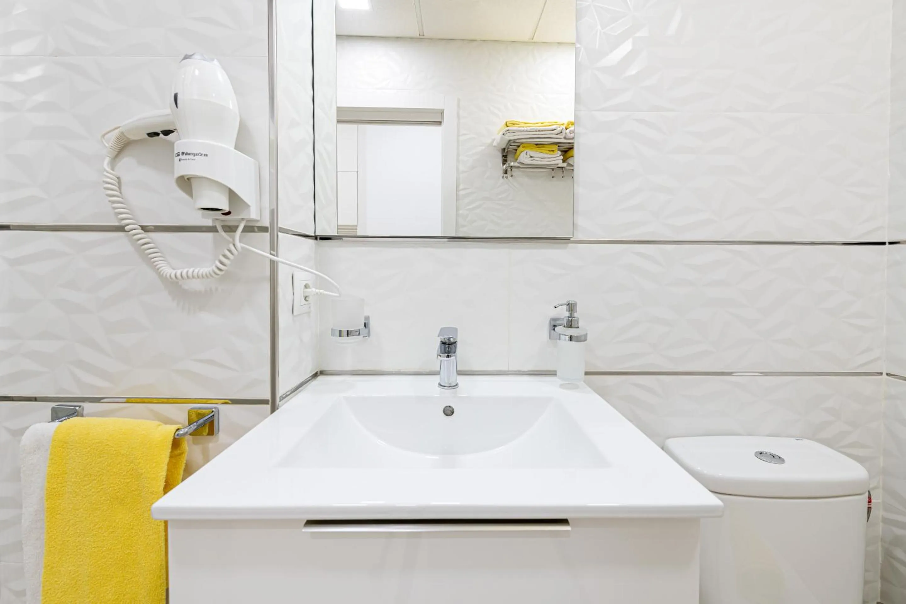 Bathroom in Luxury Home Poseidon