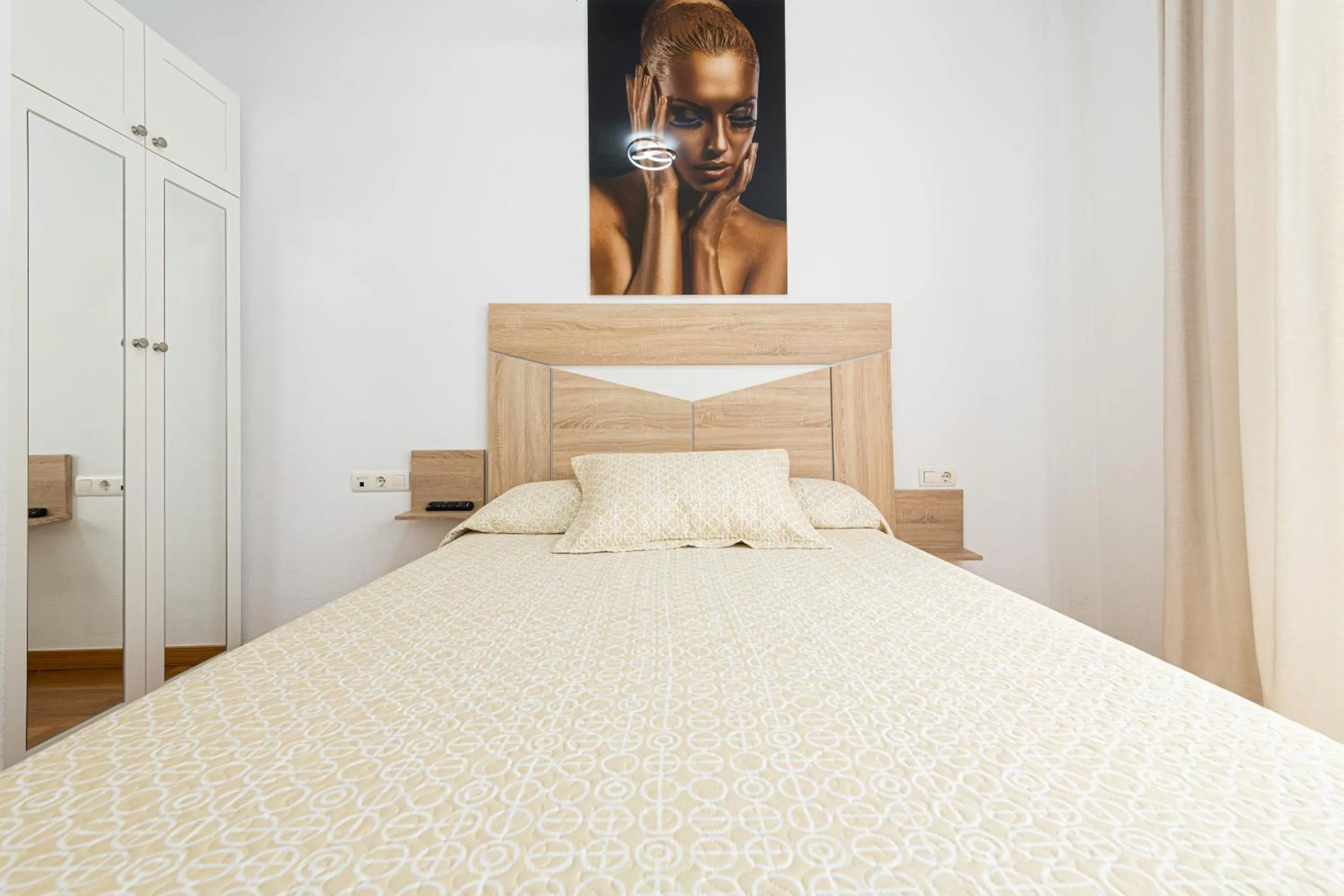 Bedroom, Bed in Luxury Home Poseidon