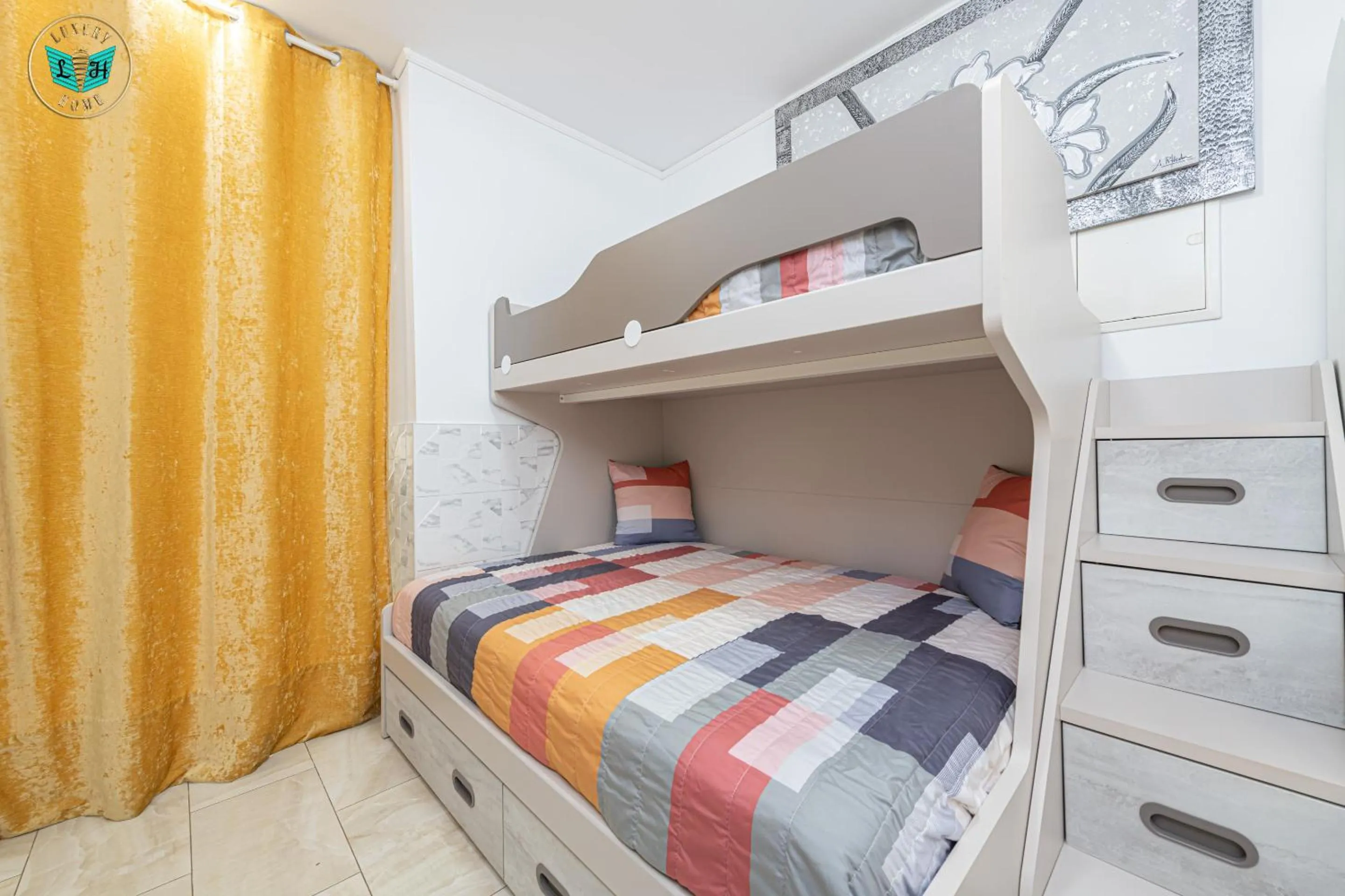 Bedroom, Bed in Luxury Home Poseidon