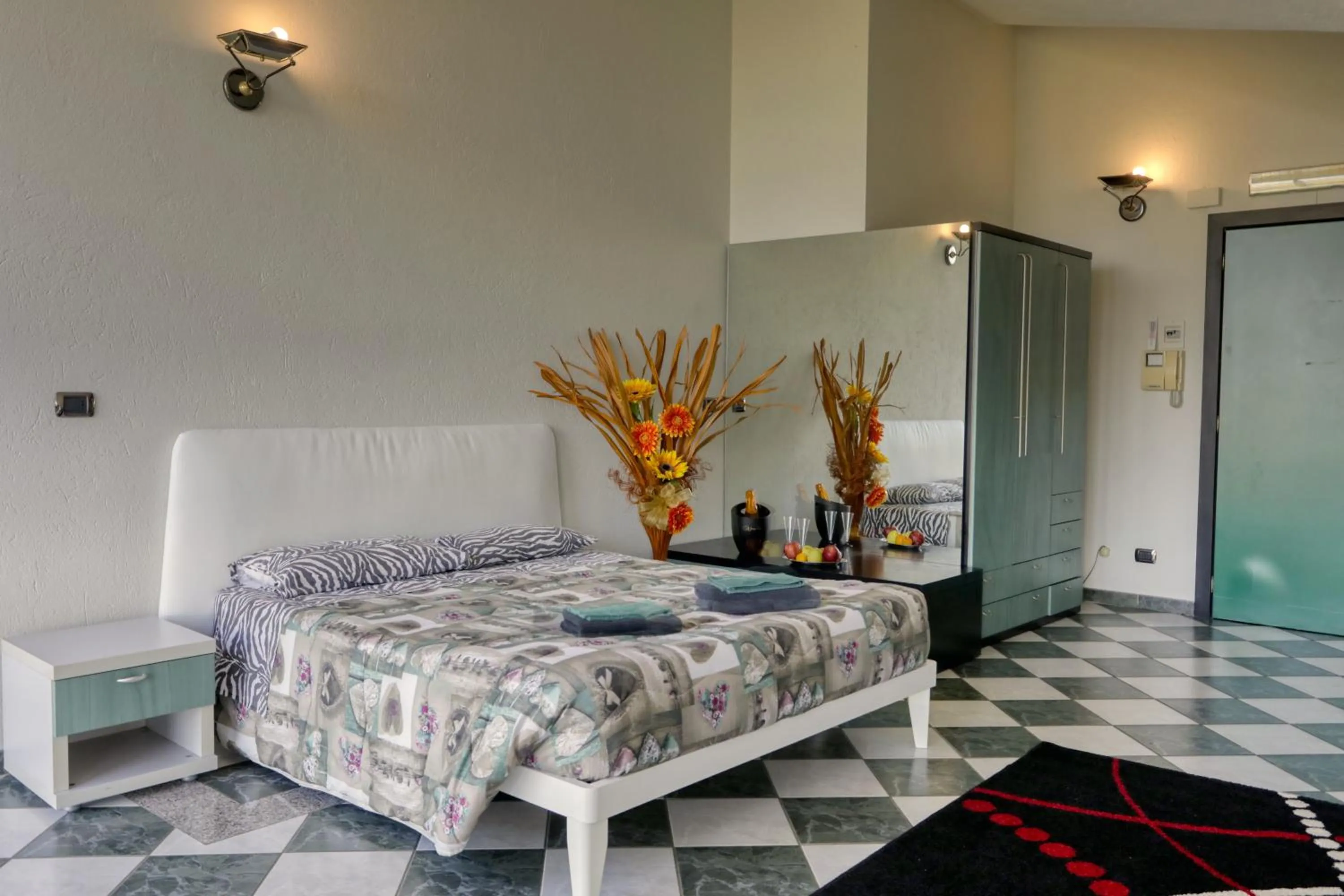 Bed in Hotel Residenza Delle Alpi