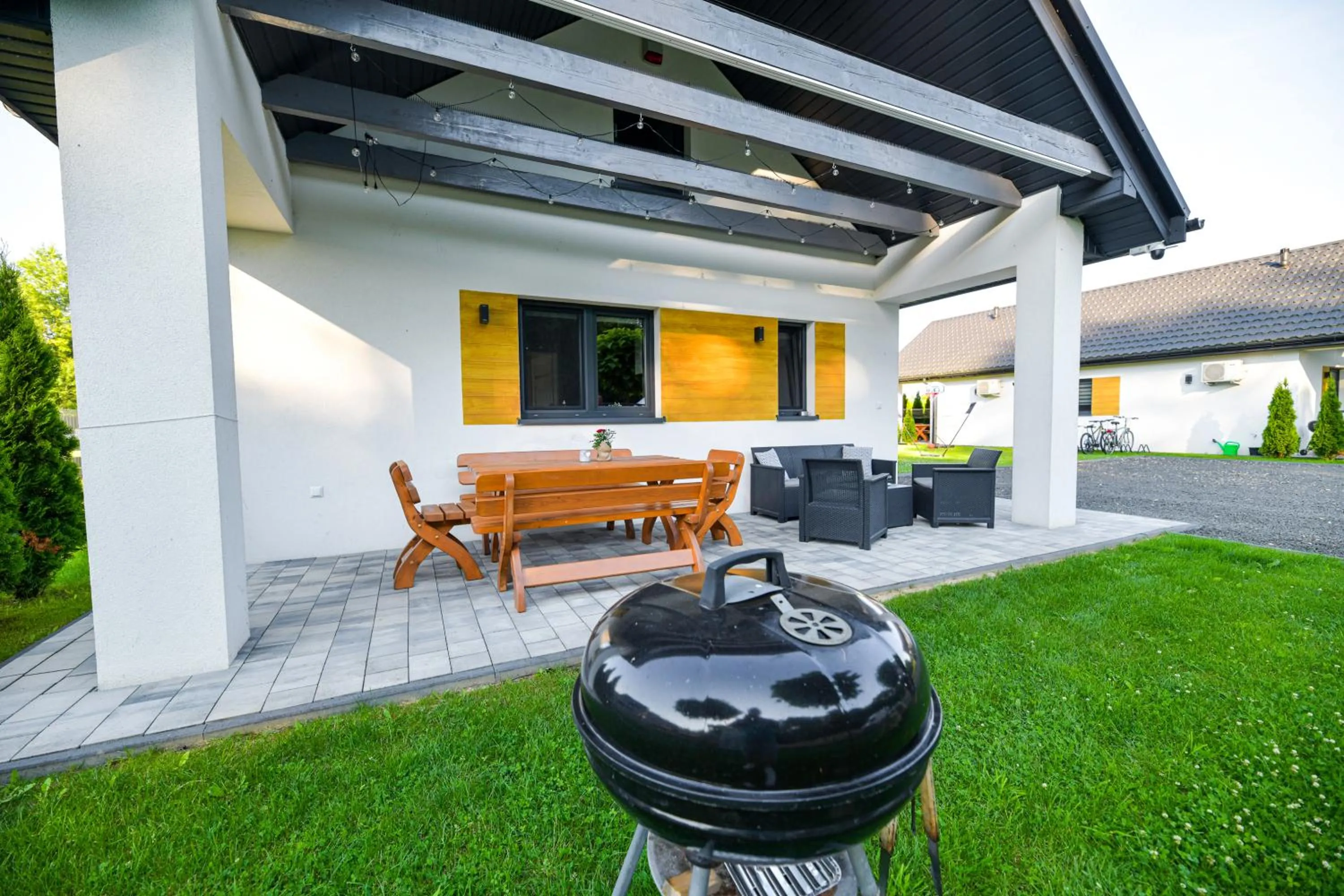 Patio in Domki Pod Skarpą Zator