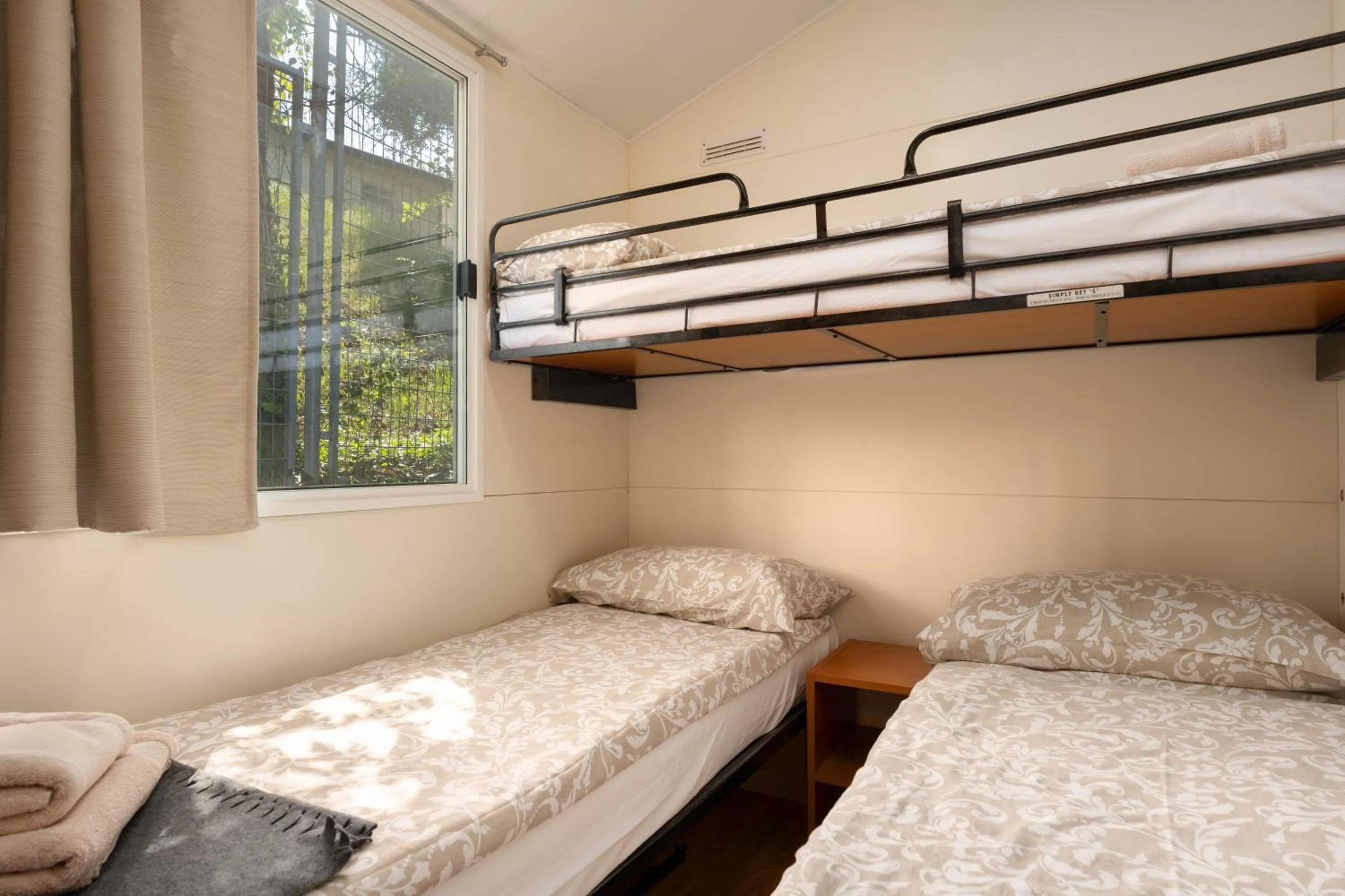 Bedroom, Bed in Camping Resort Tina Vrsar