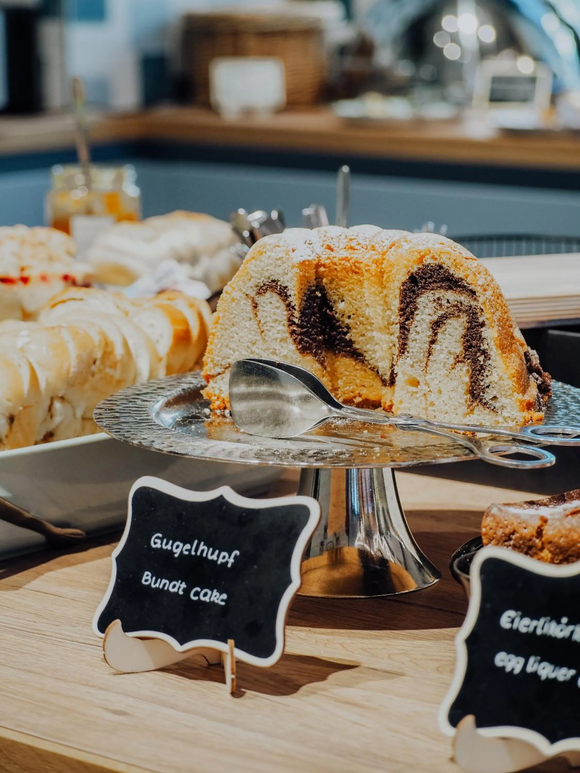 Breakfast in Levy's Rooms & Breakfast