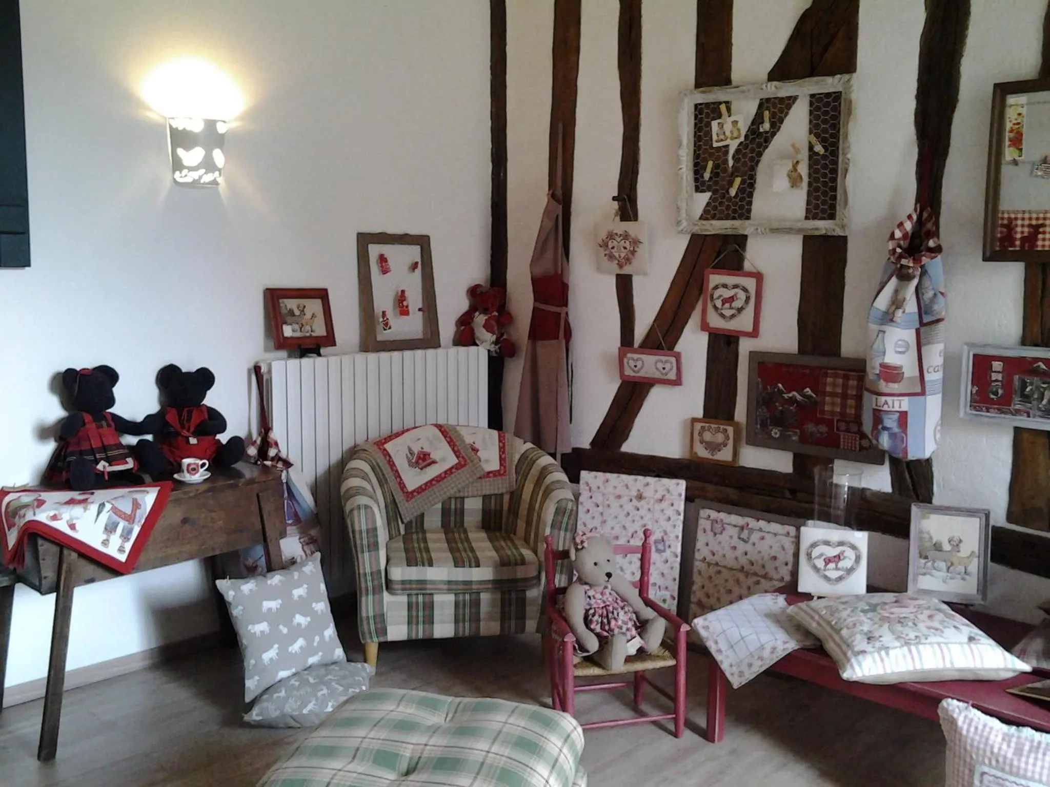 Decorative detail in Forest Farm