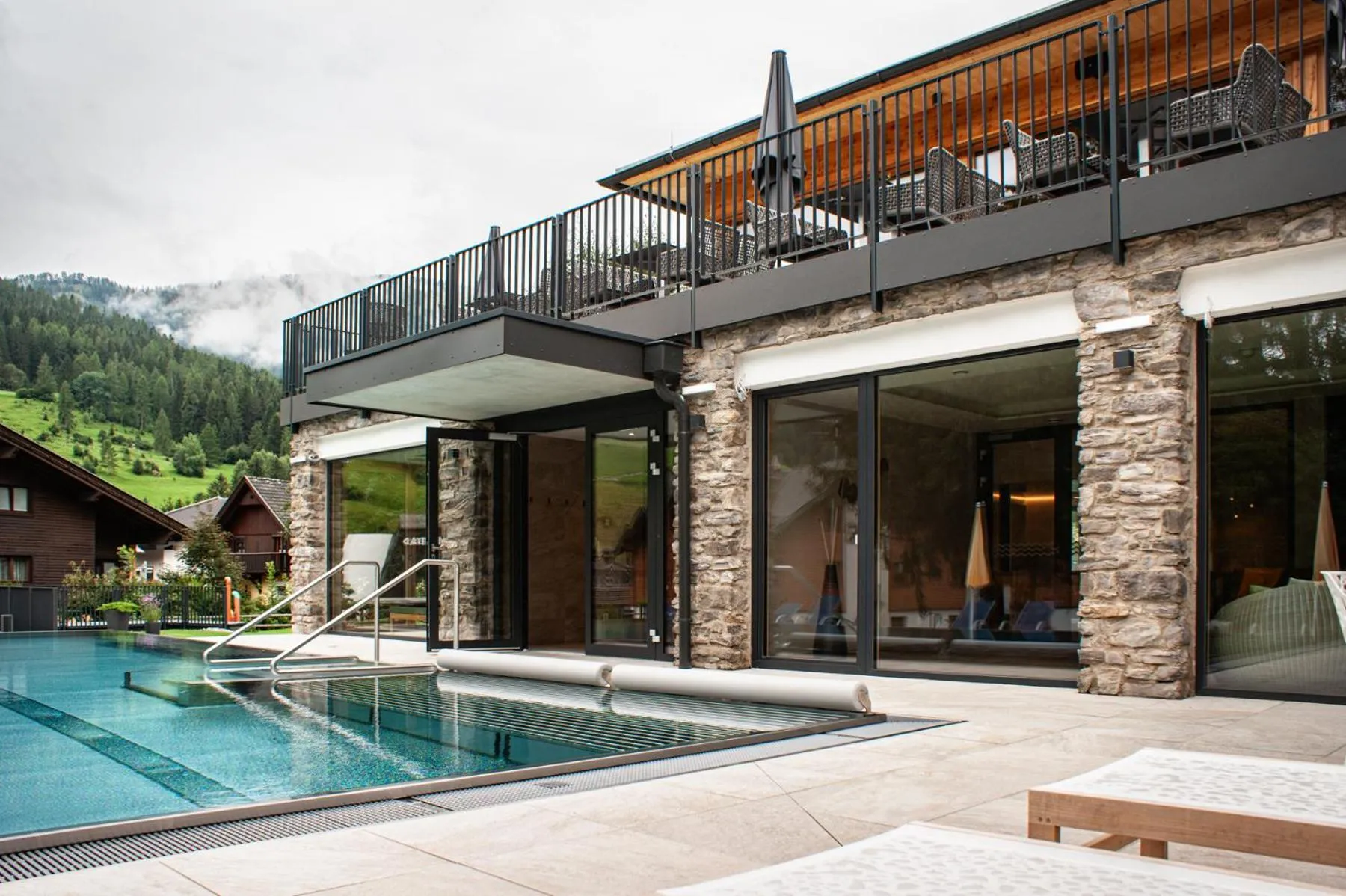 Property building in Evident Hotel Prägant 4-Superior