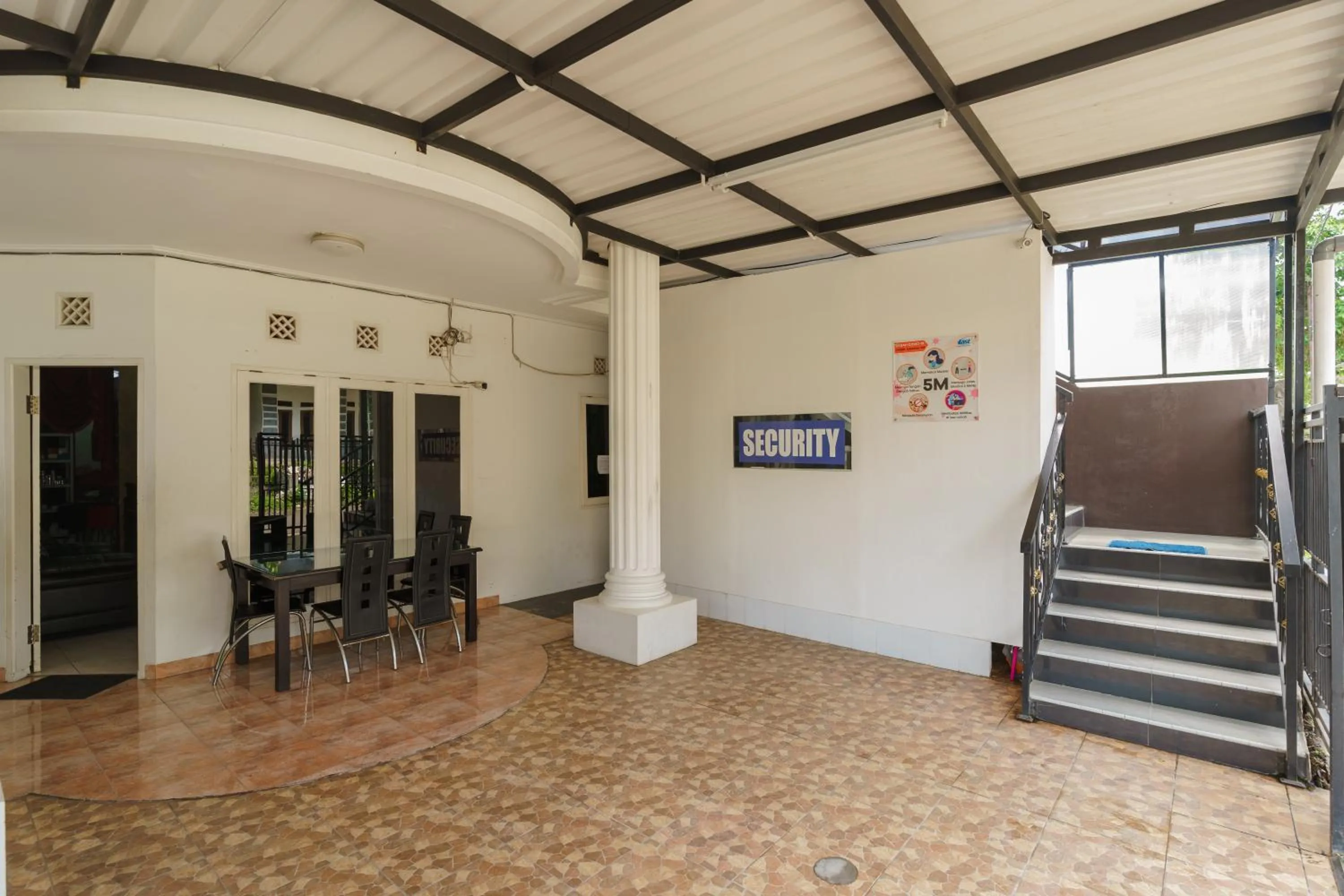 Fast Hous Syariah Bogor Mitra RedDoorz