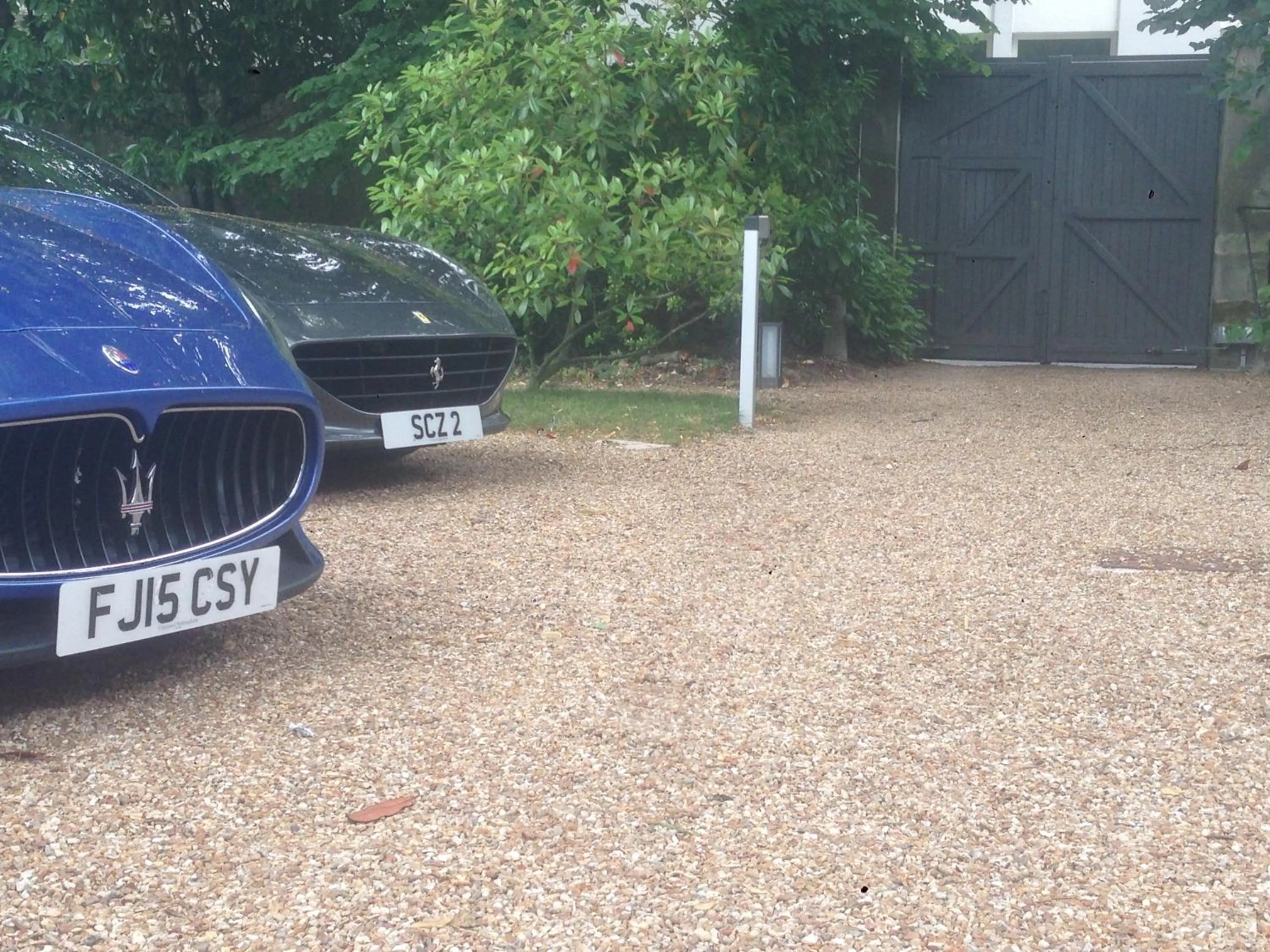Parking in Hôtel Le Gentleman