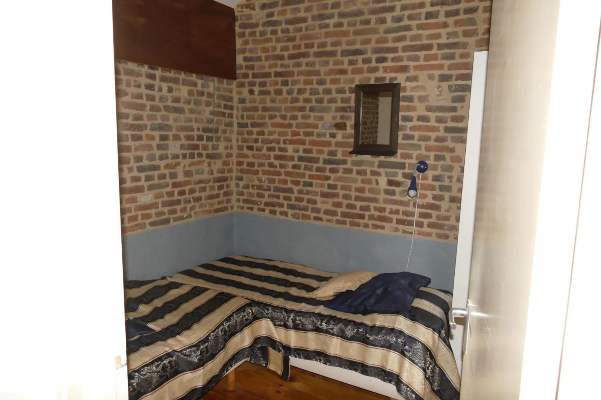 Bedroom, Bed in Apartments Cour d'Aix