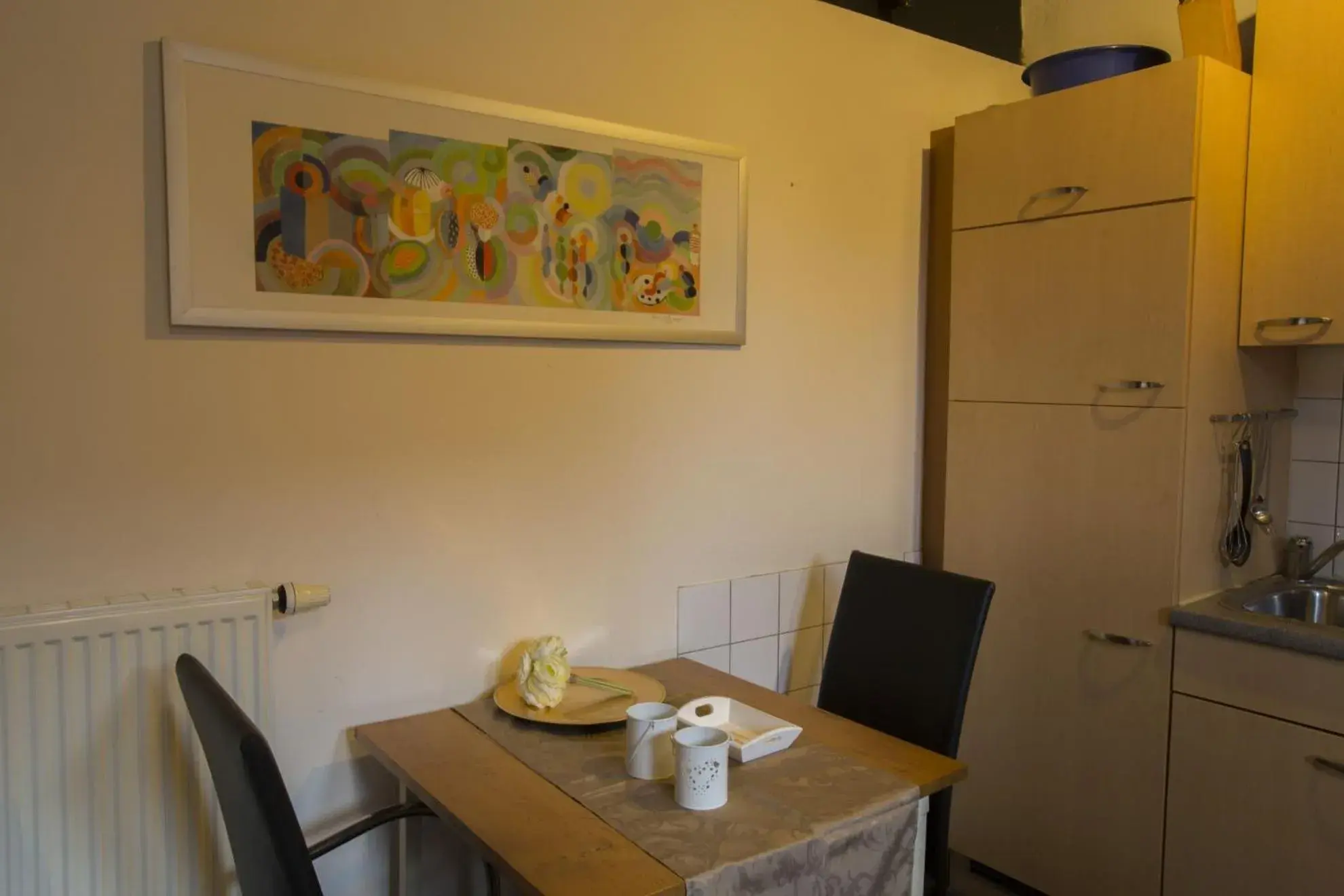 One-Bedroom Apartment - single occupancy in Apartments Cour d'Aix One-Bedroom Apartment - single occupancy in Apartments Cour d'Aix