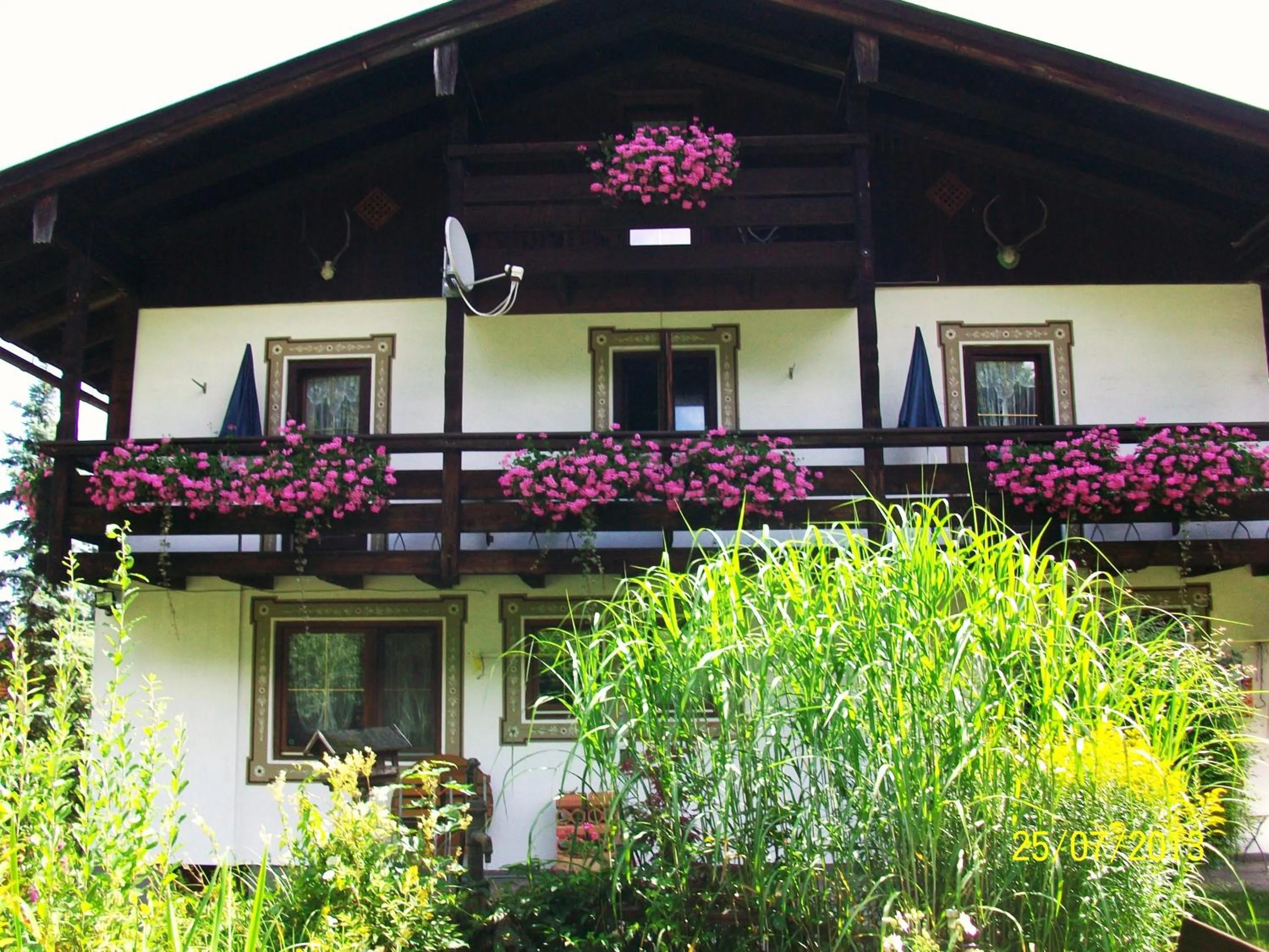 Facade/entrance in Gästehaus Stöckl