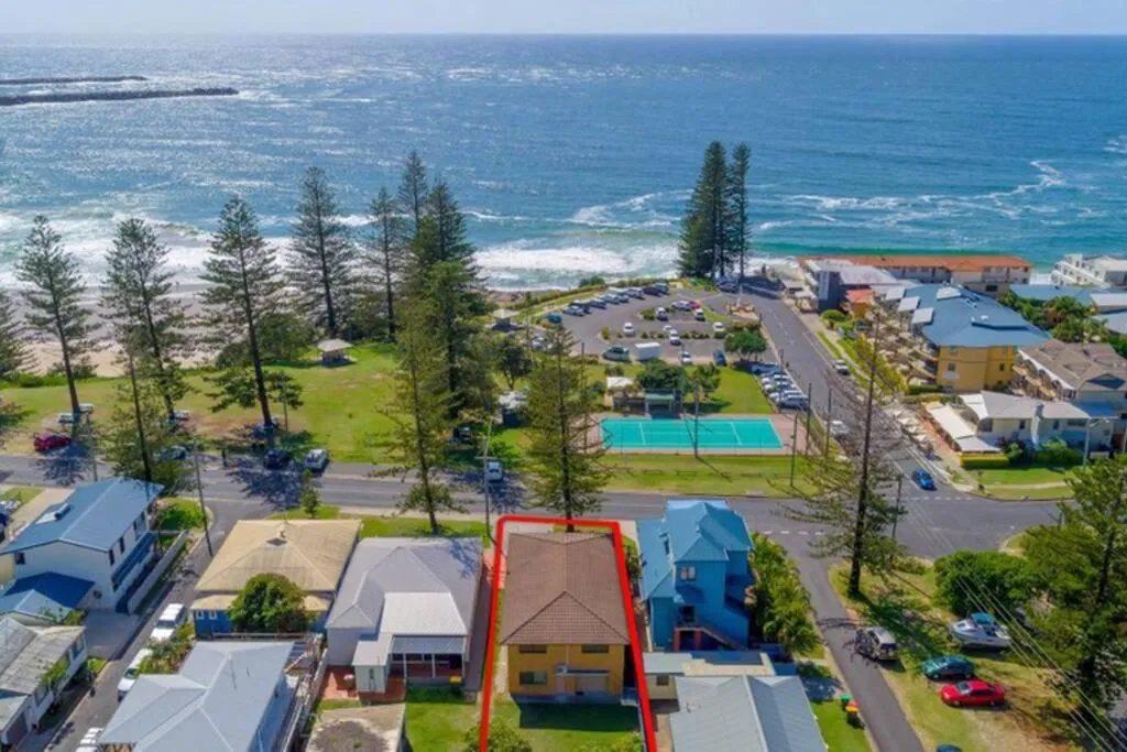 Burleigh Yamba Top Floor - oceanstays