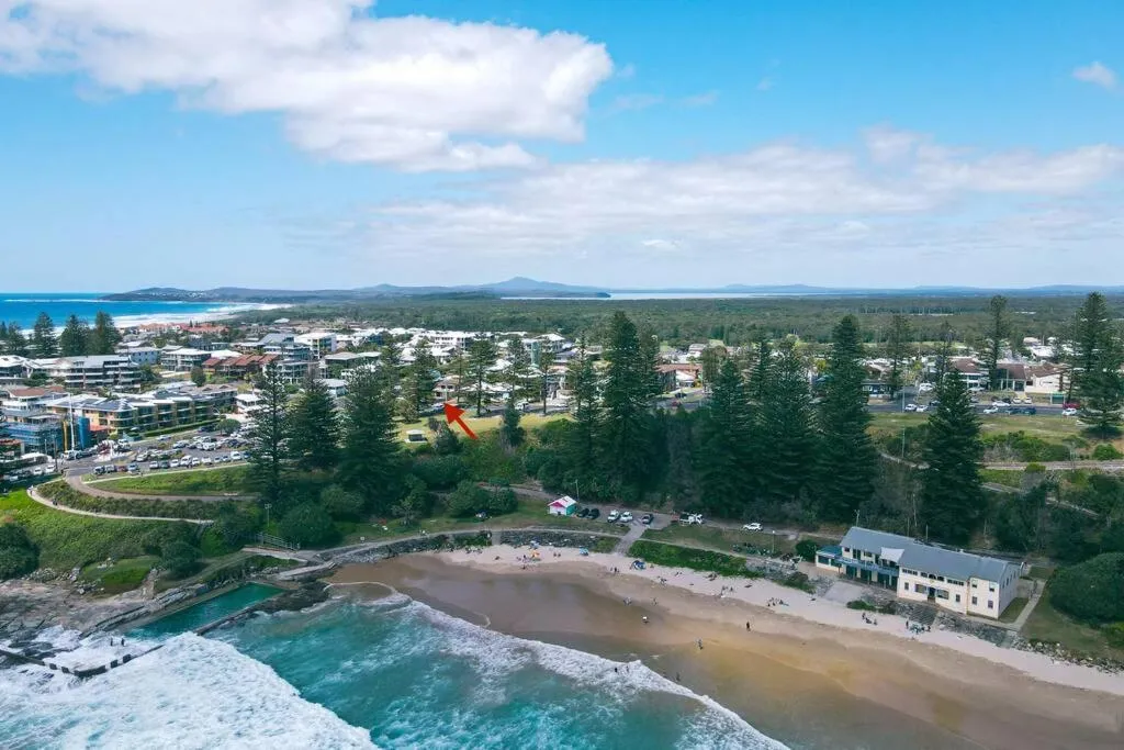 Burleigh Yamba Top Floor - oceanstays