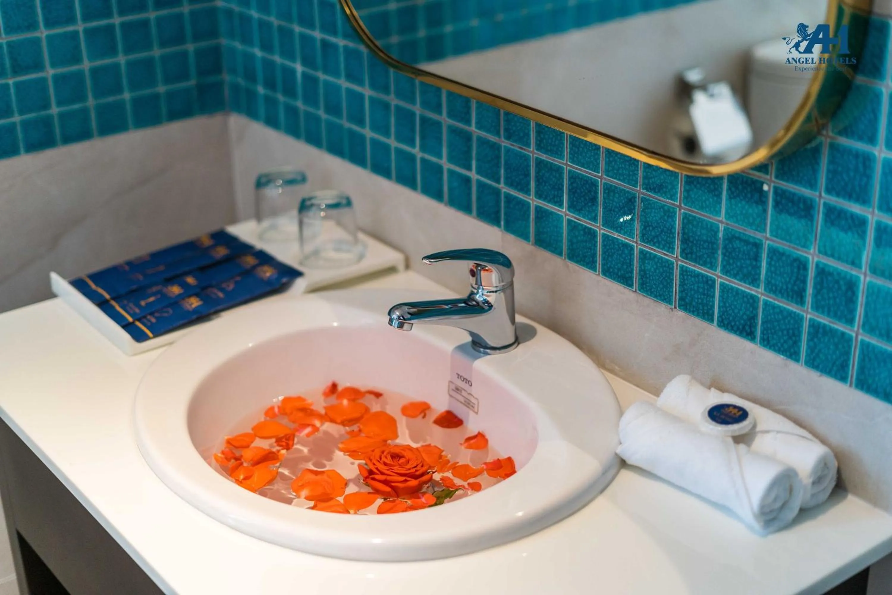 Shower in Angel Beach Hotel Danang