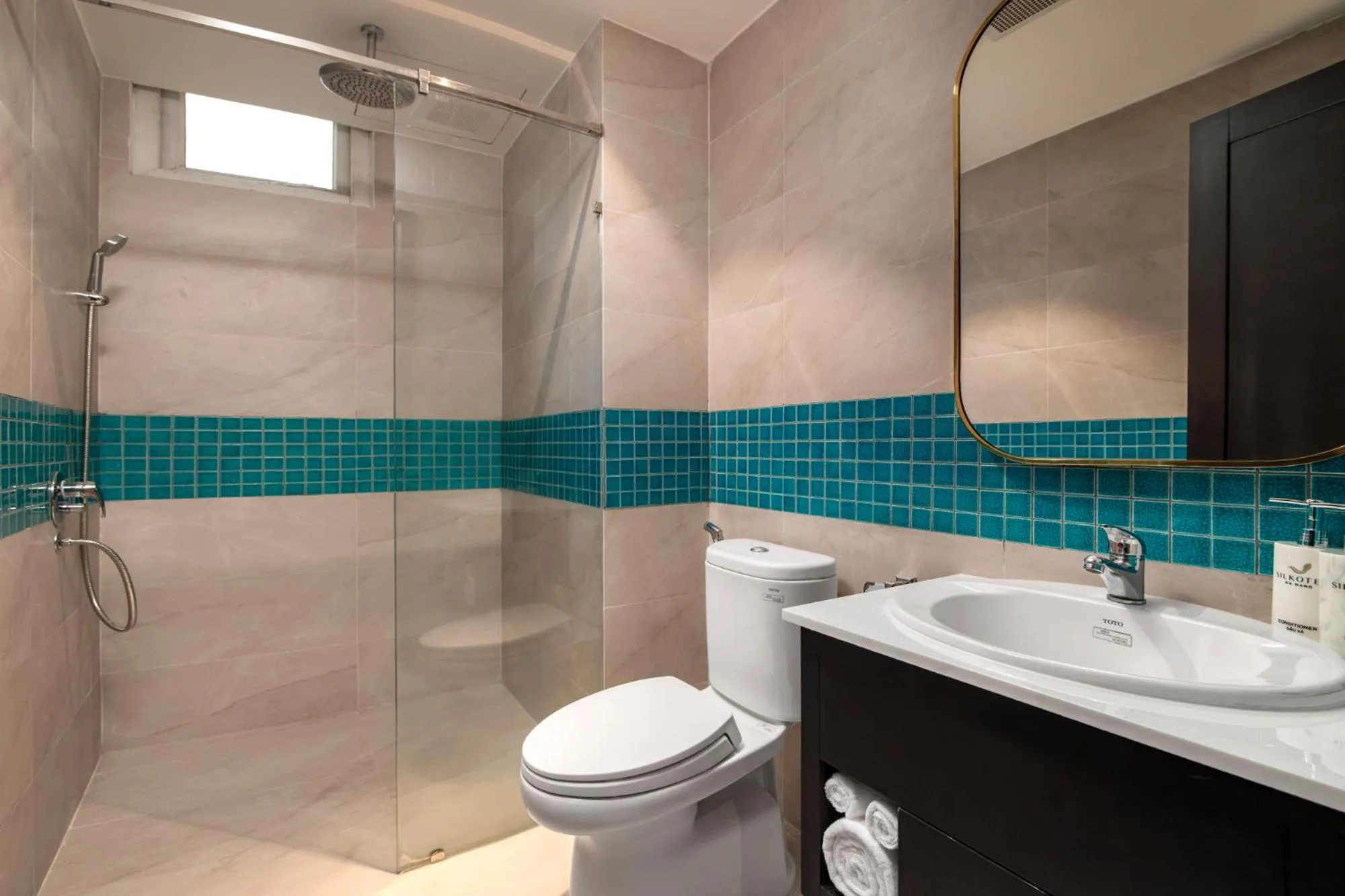 Bathroom in Angel Beach Hotel Danang