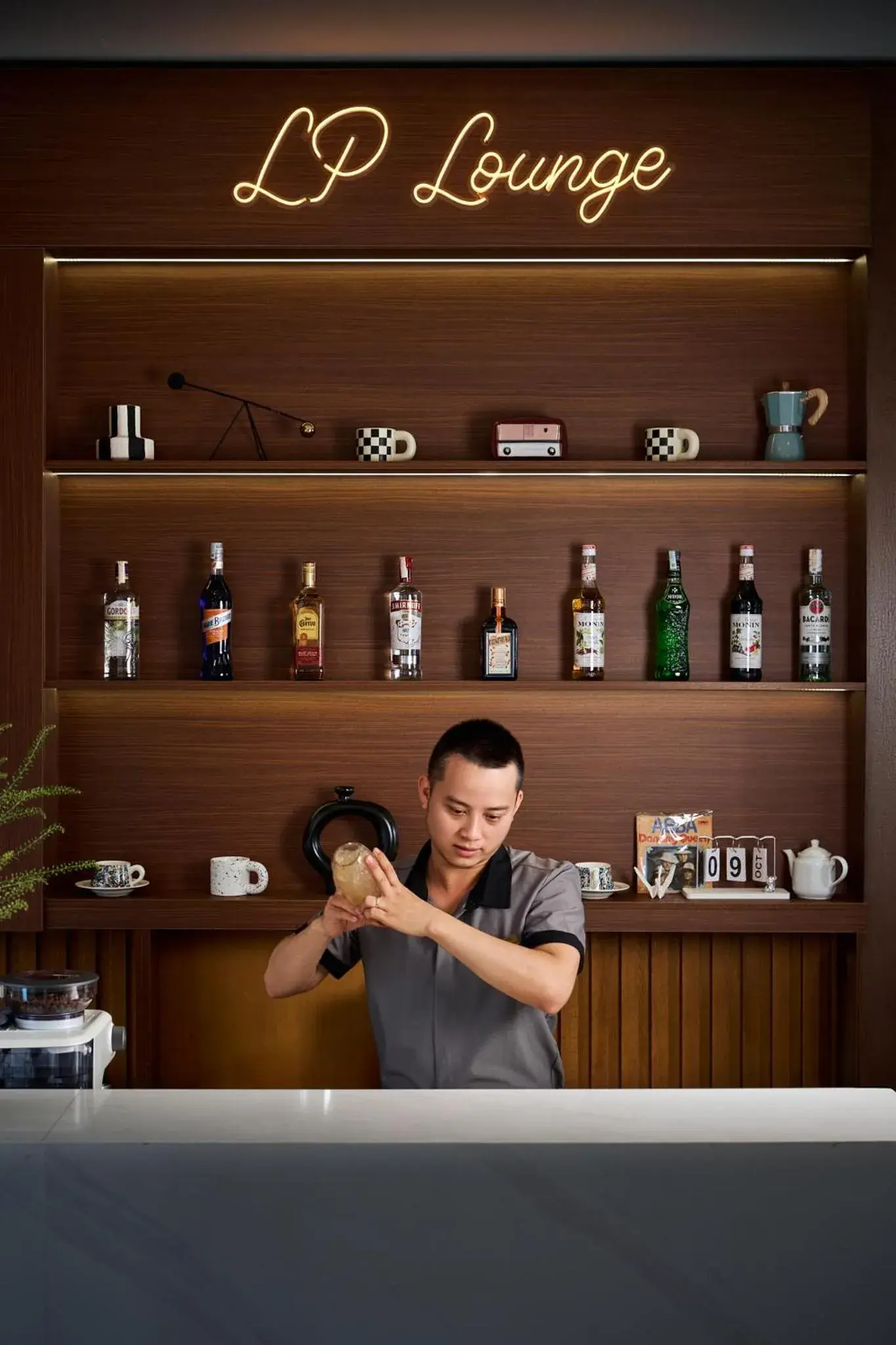 Lounge or bar in Record Hotel Lounge or bar in Record Hotel