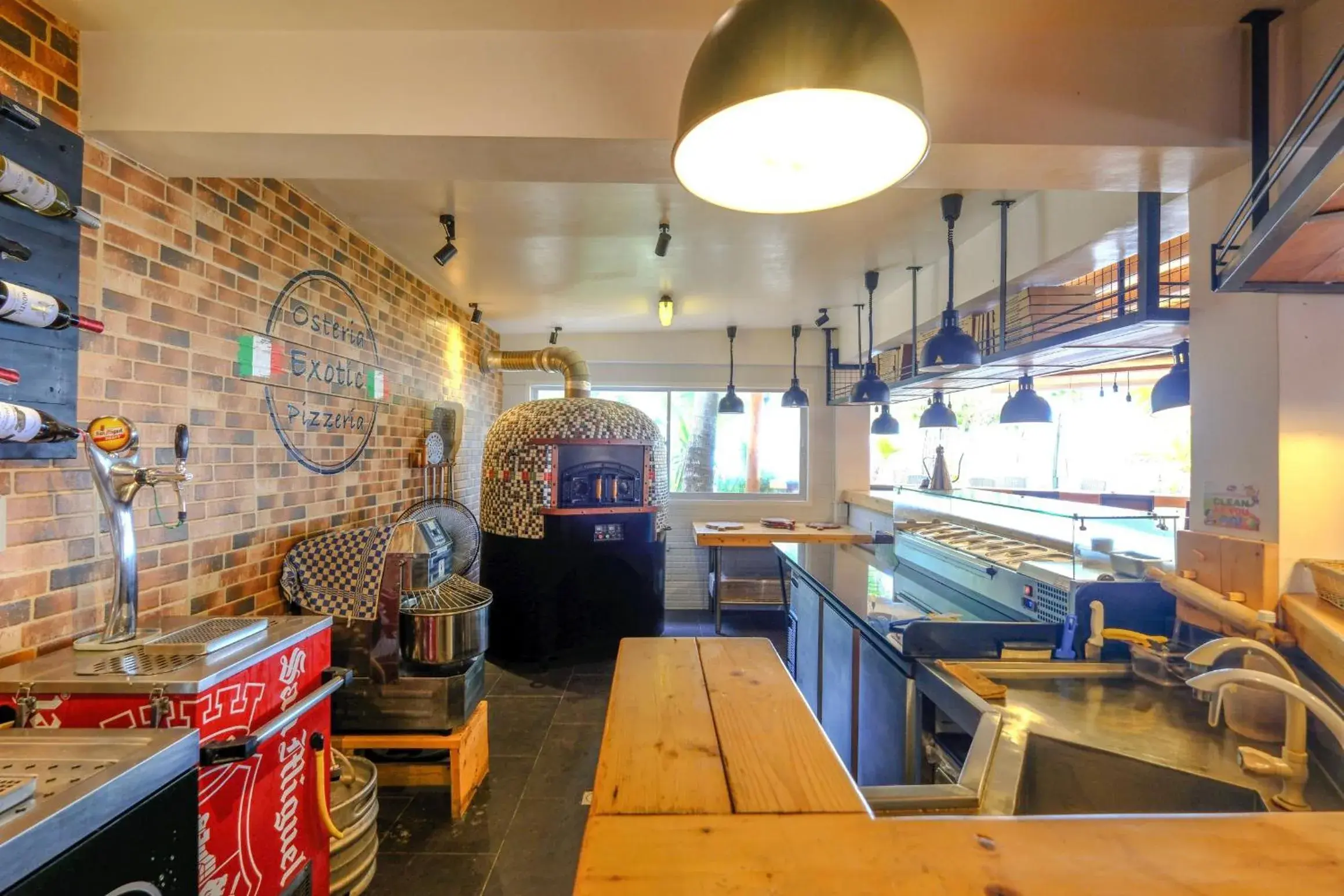 Restaurant/places to eat in Malapascua Exotic Island Dive Resort Restaurant/places to eat in Malapascua Exotic Island Dive Resort