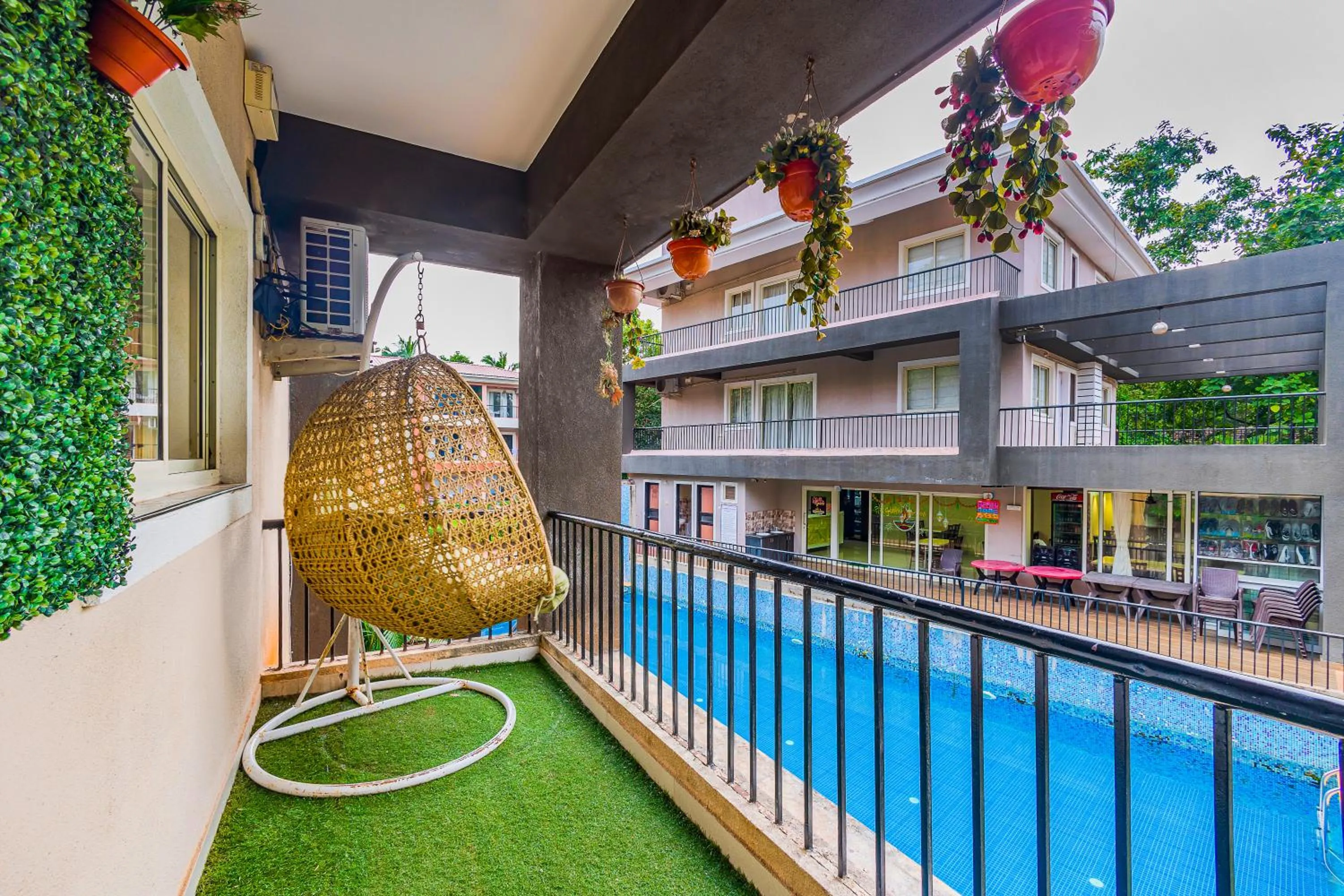 Apartment in 2BHK Stunning Apartment with Pool