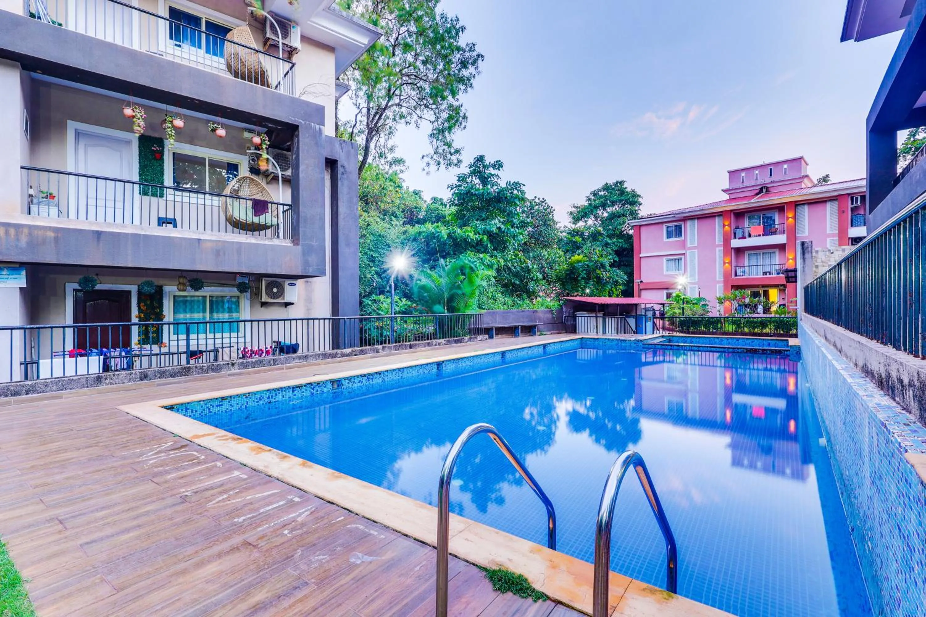 2BHK Stunning Apartment with Pool