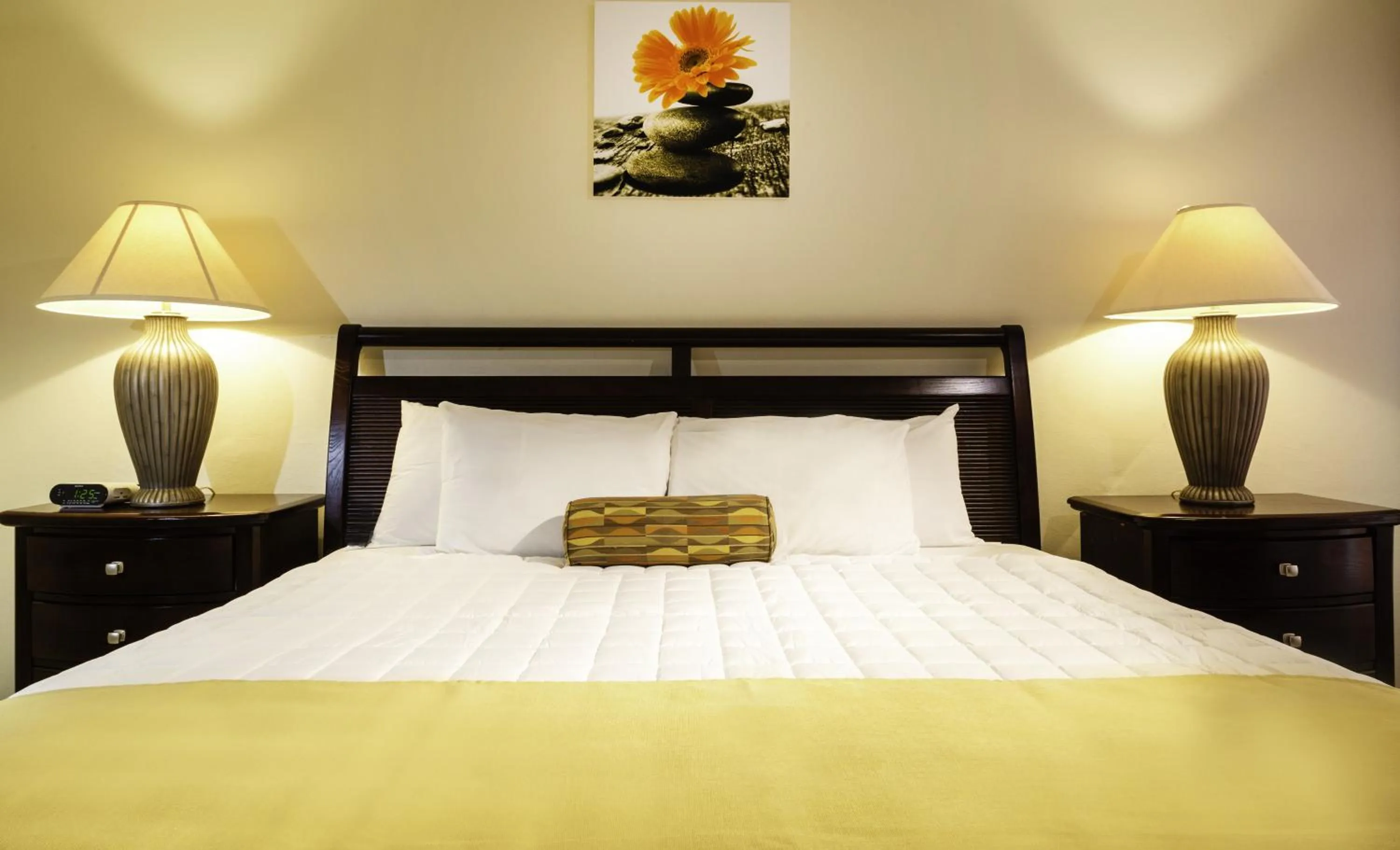 Bed in Horizon View Beach Hotel