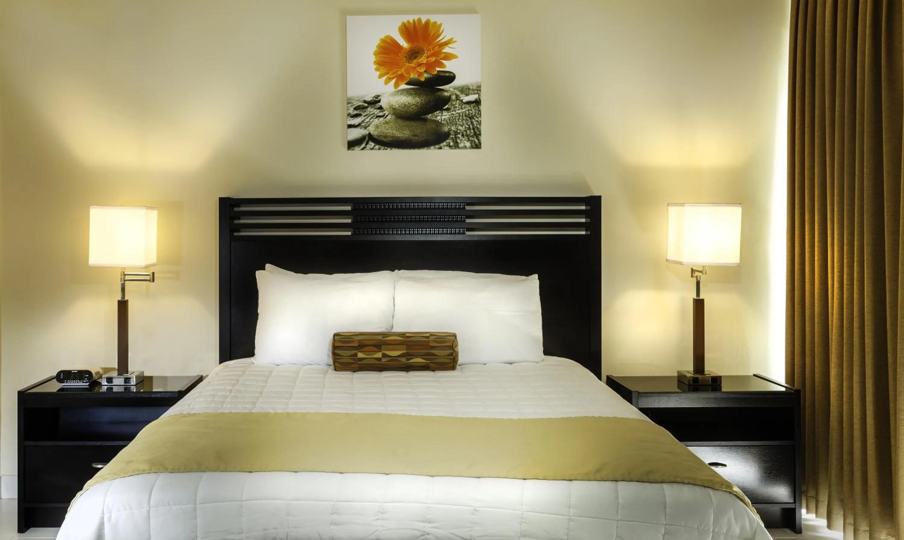 Bed in Horizon View Beach Hotel