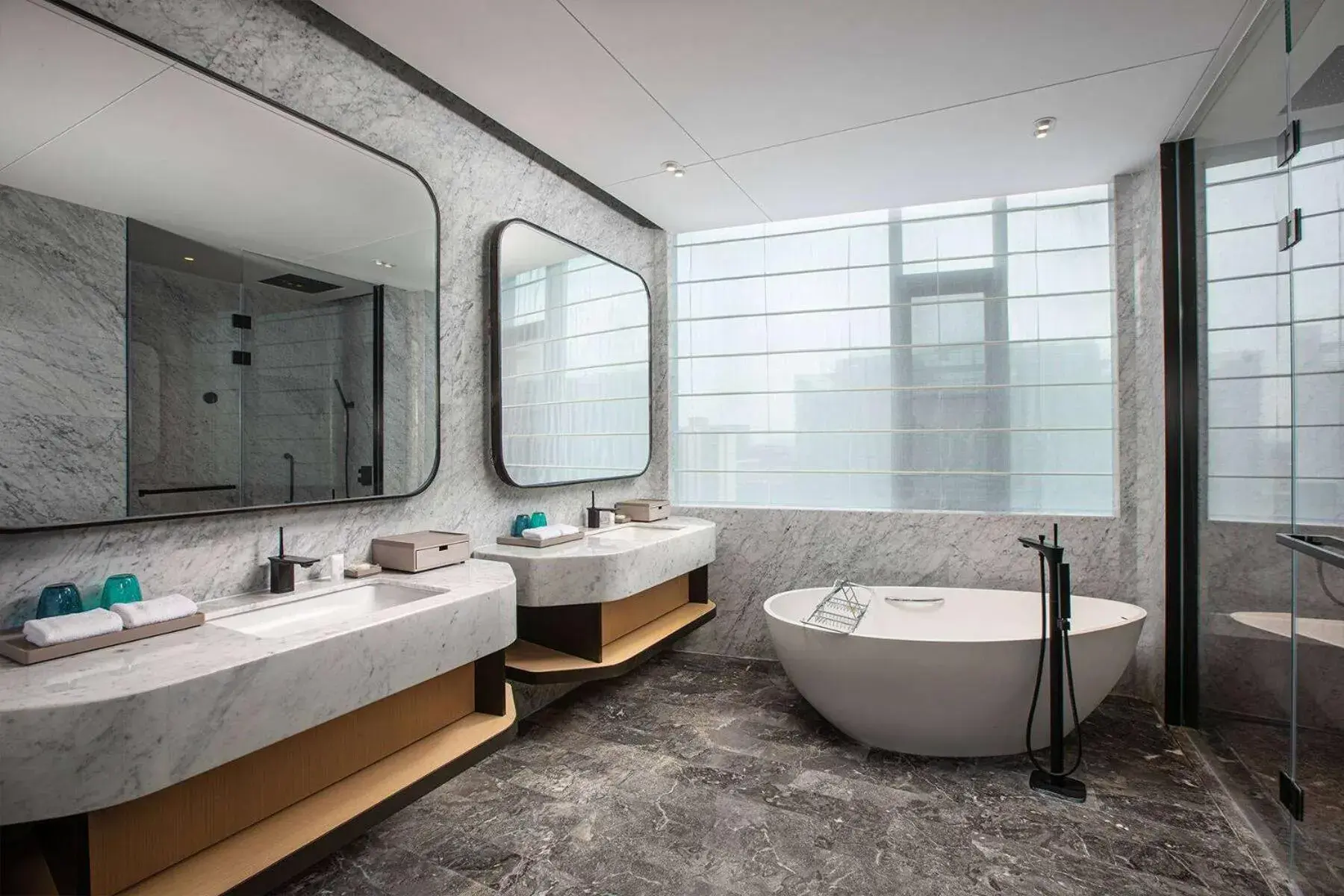 Photo of the whole room in Wyndham Garden Nanjing Airport Photo of the whole room in Wyndham Garden Nanjing Airport